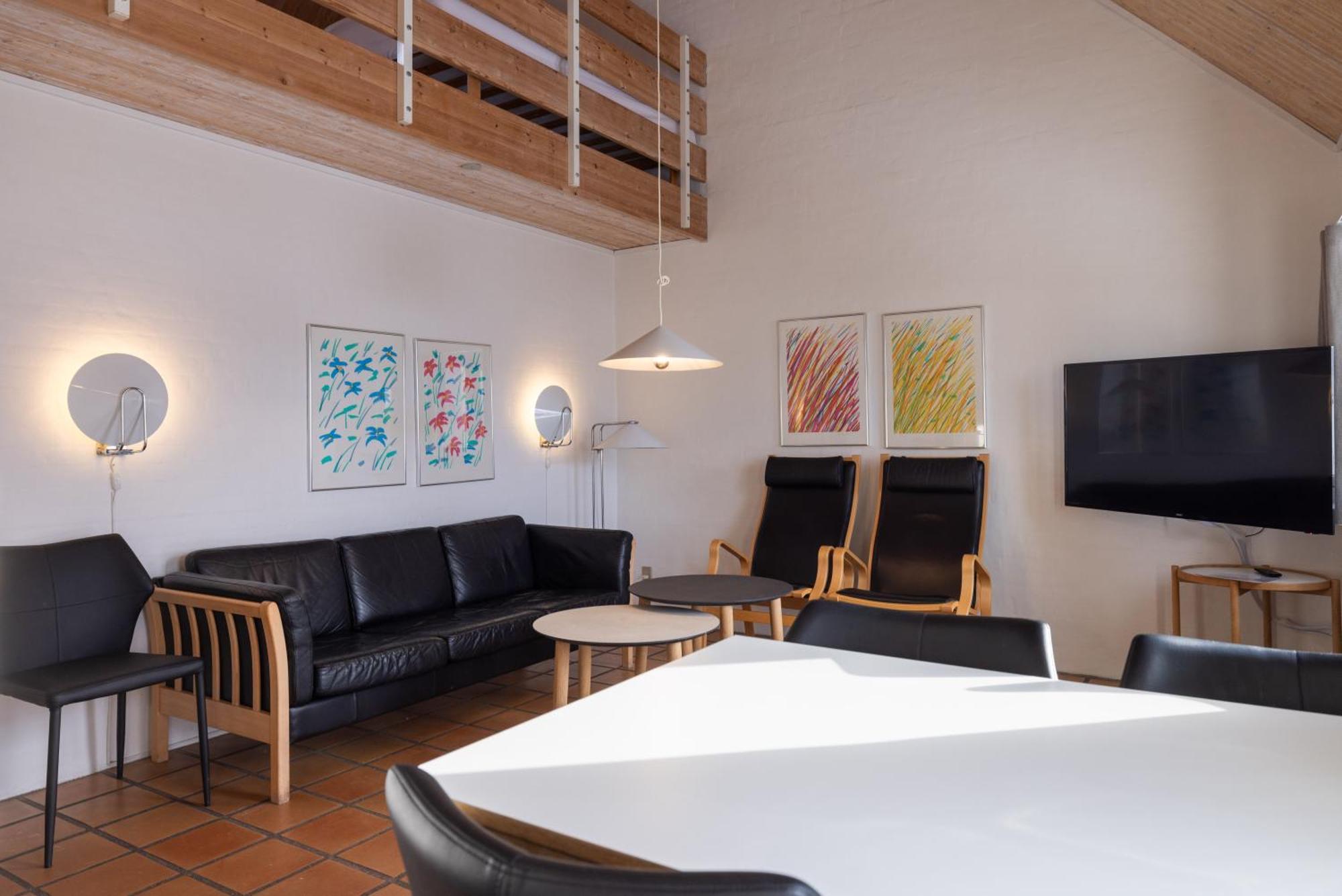 One-Bedroom Standard Apartment