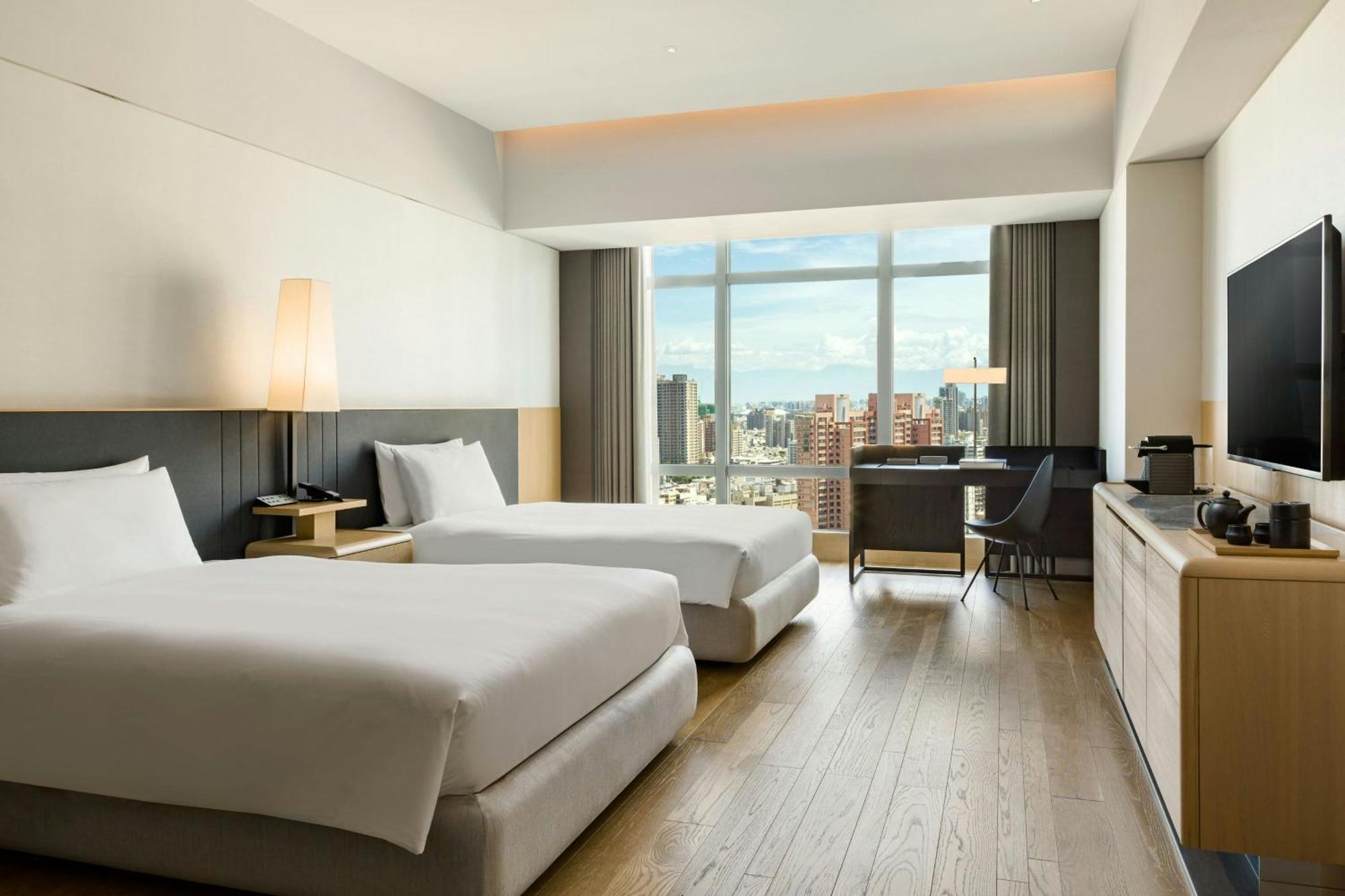 Deluxe Room Two Double Beds City View