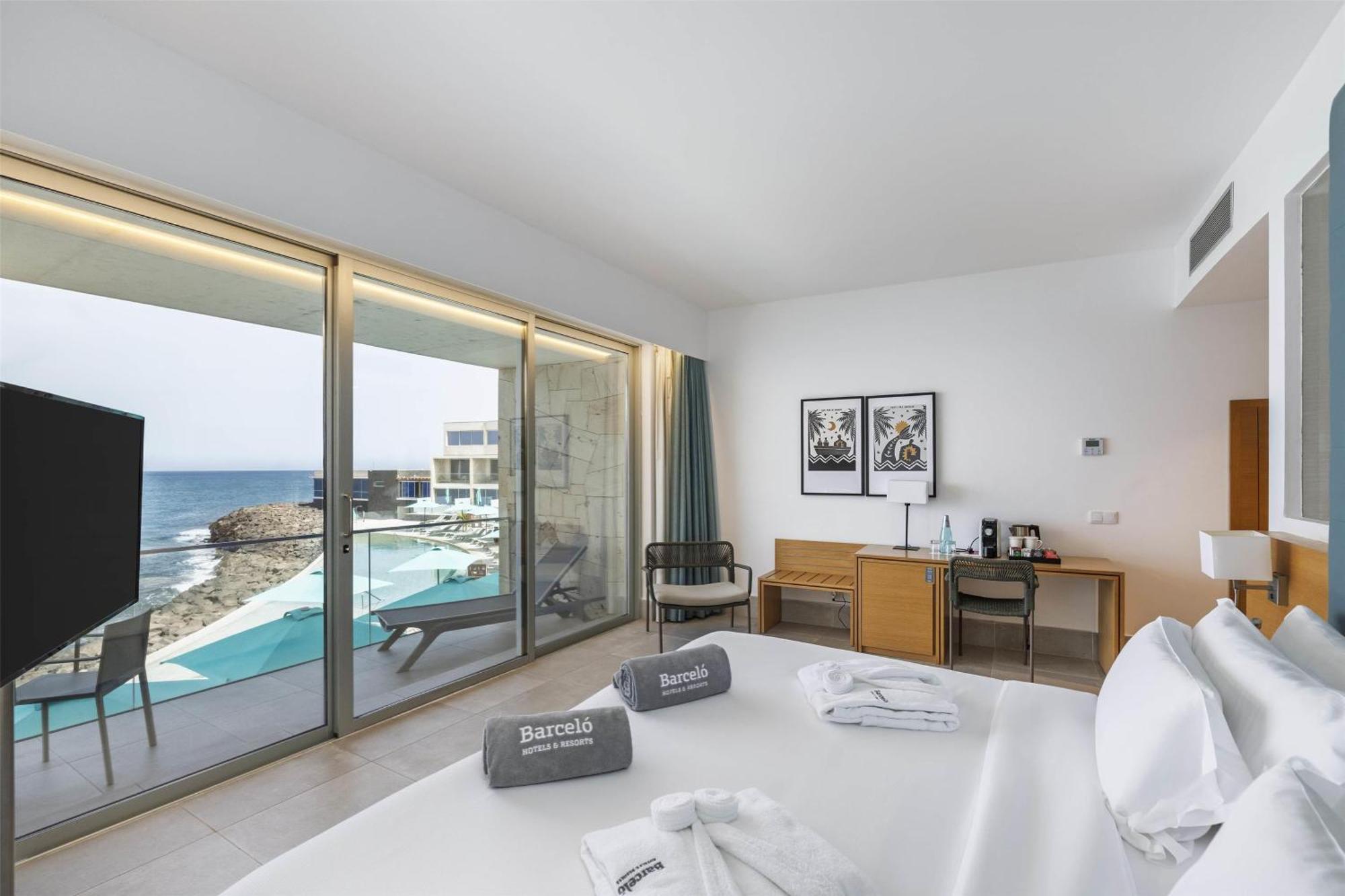 Habitación Doble Deluxe con vistas al mar