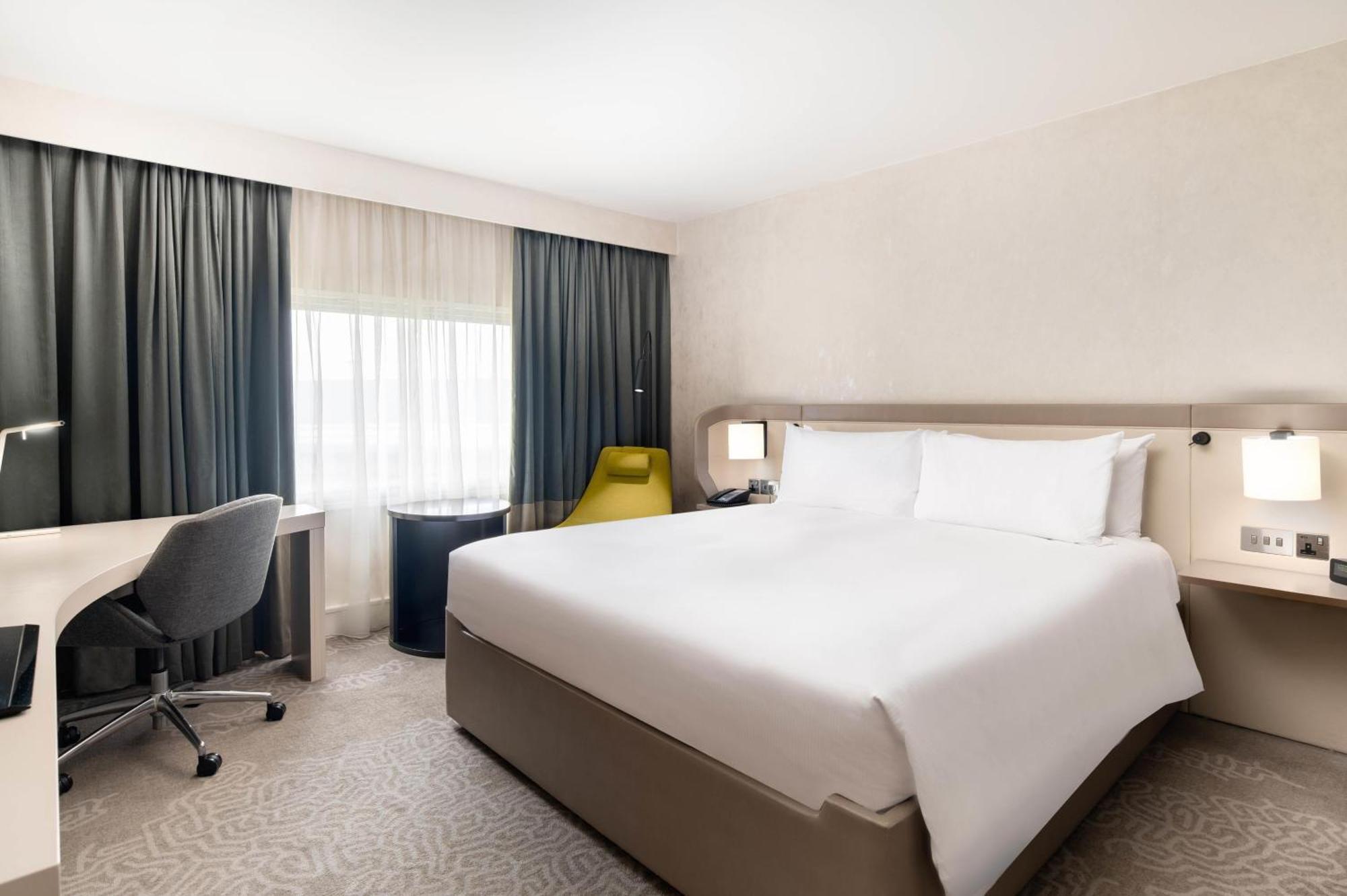 Deluxe Zimmer mit Kingsize-Bett