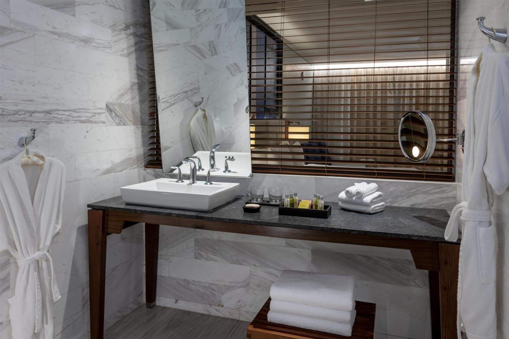 Oceanfront King Room Mobility Accessible
