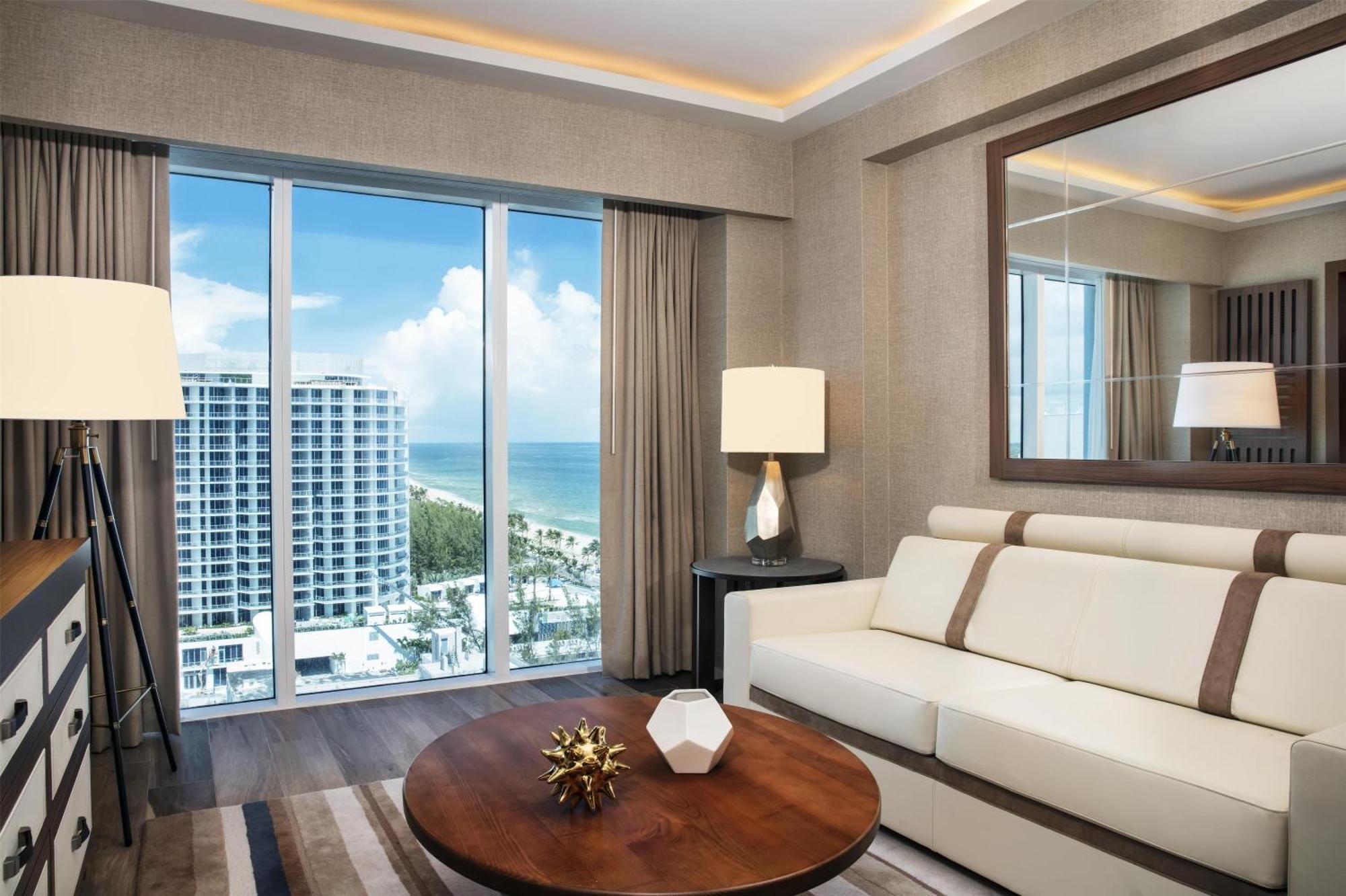 Suite de 1 dormitorio con vistas parciales al mar - Adaptada para personas con discapacidad auditiva
