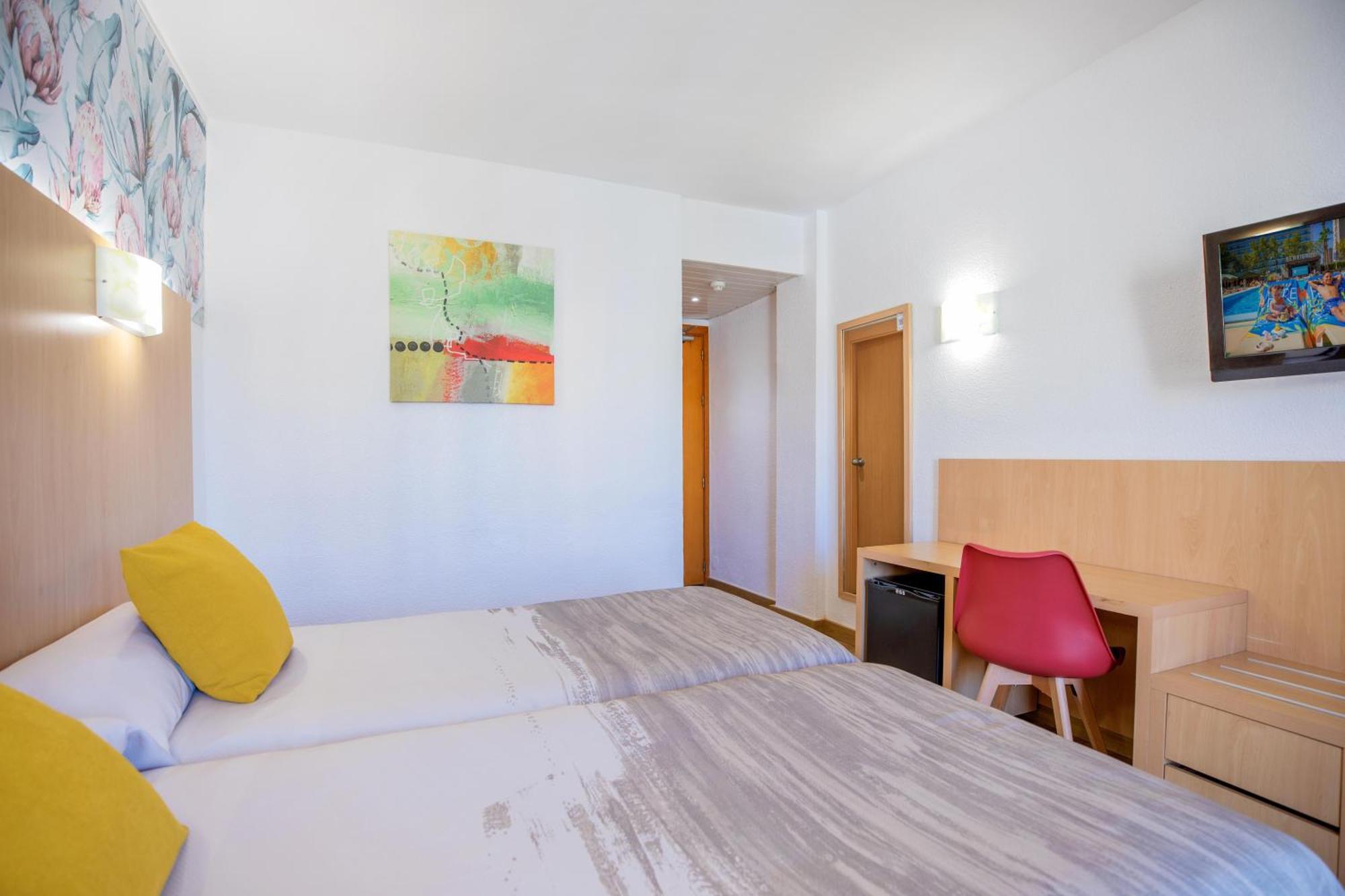 Double or Twin Room Extra Bed