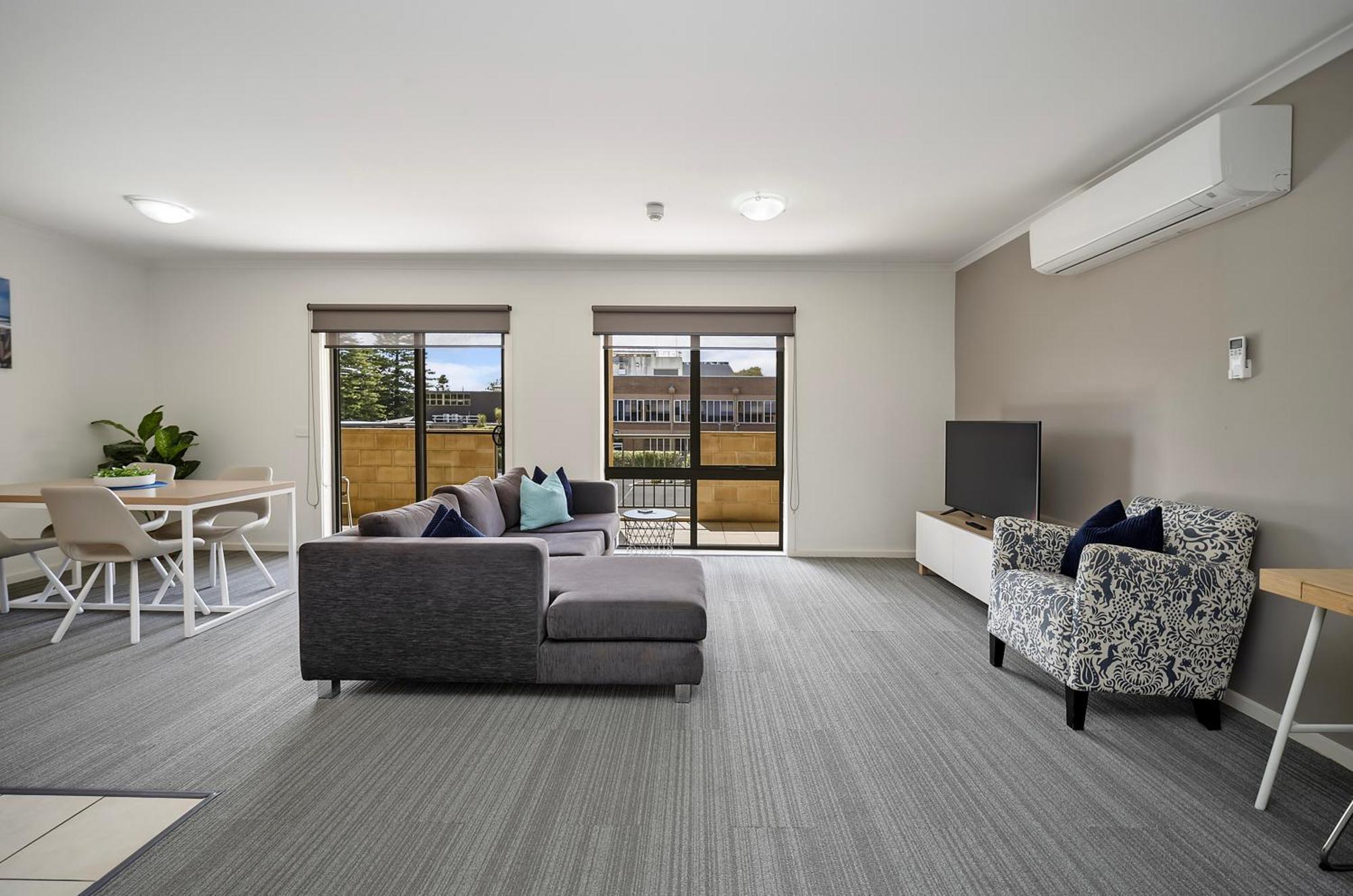 Executive One-Bedroom Apartment