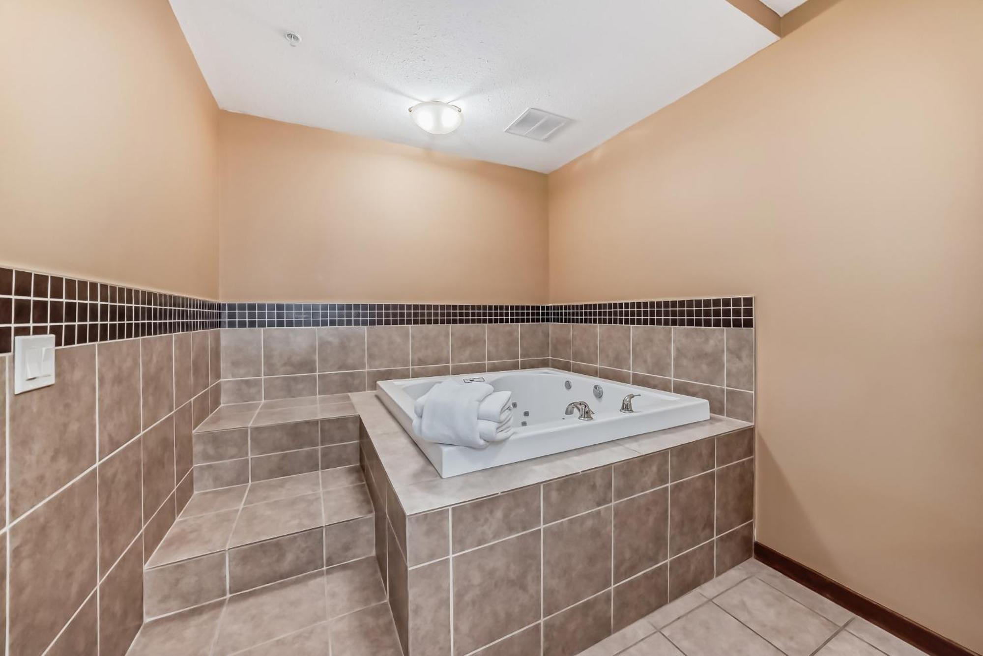 One-Bedroom Apartment with Spa Bath
