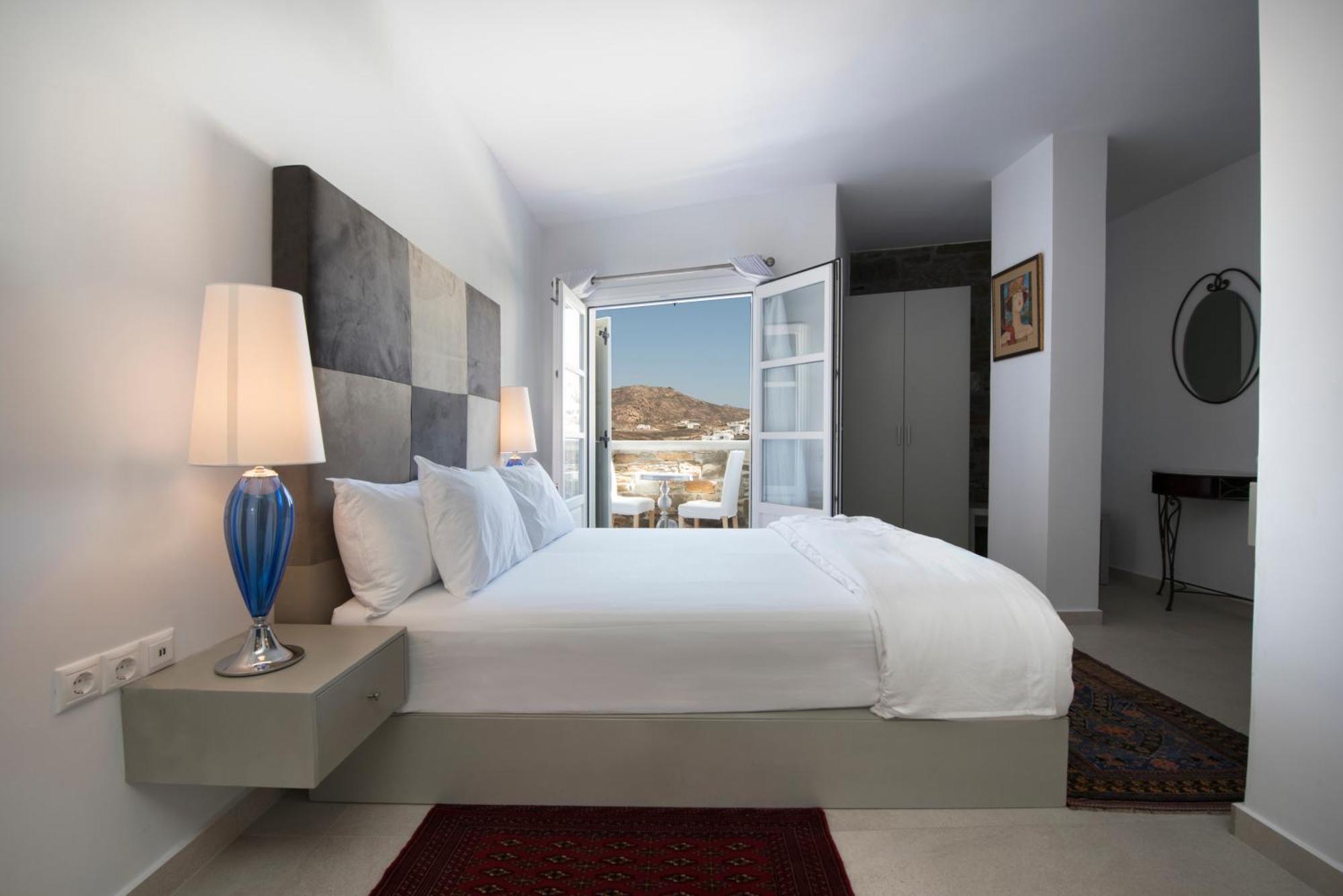 Habitación Superior con vistas laterales al mar