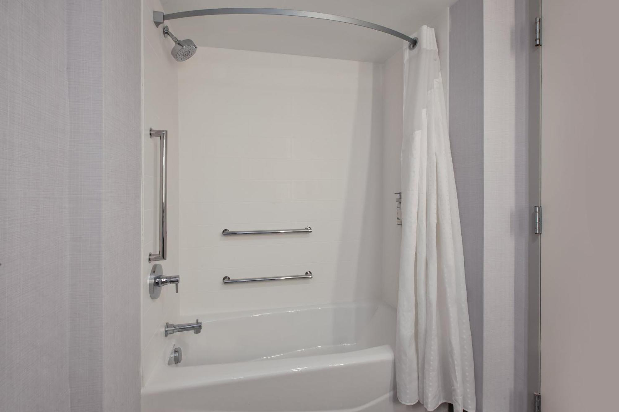 King Room Mobility Access or Hearing Accessible