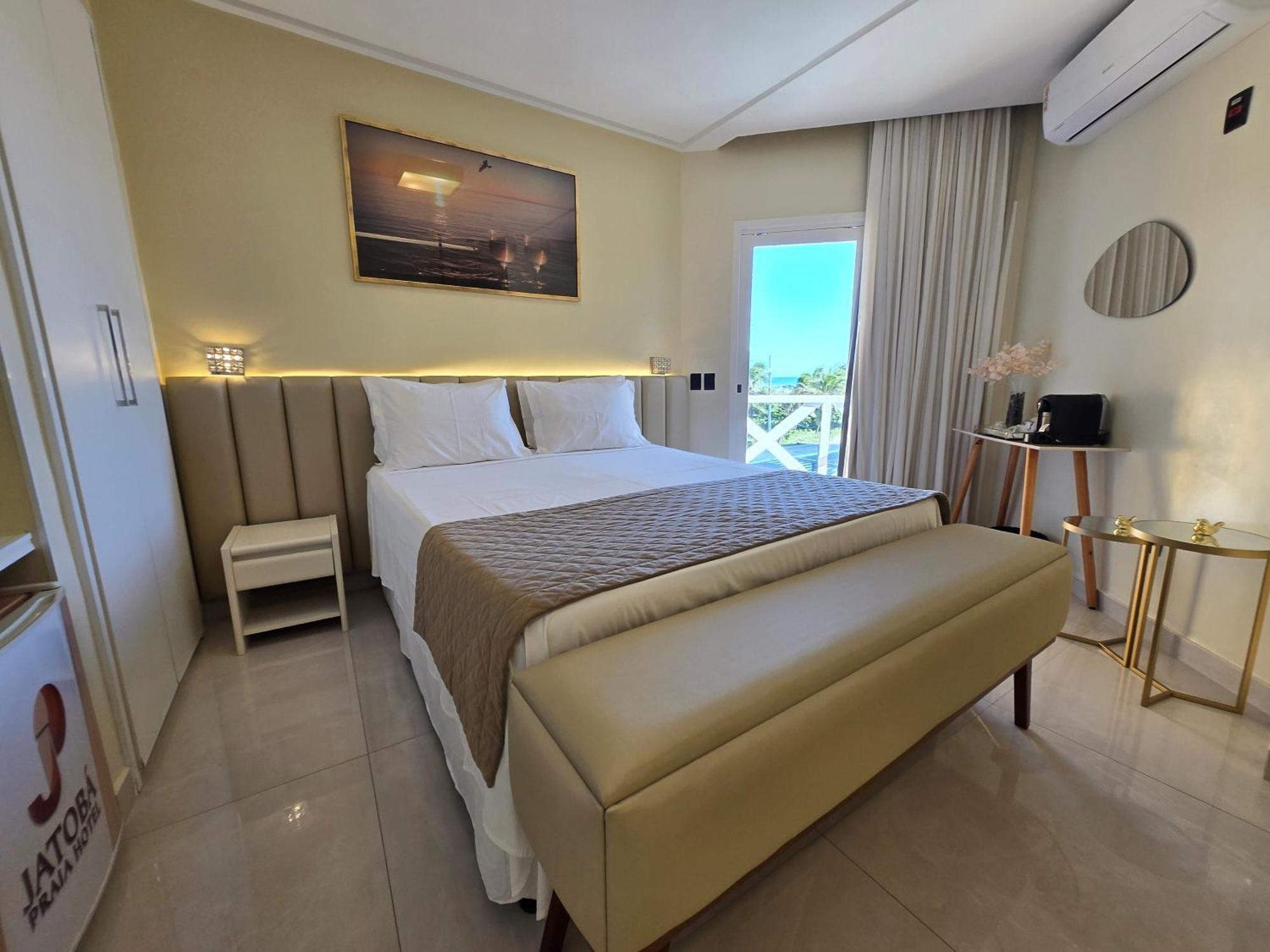 Suite with Hot Tub