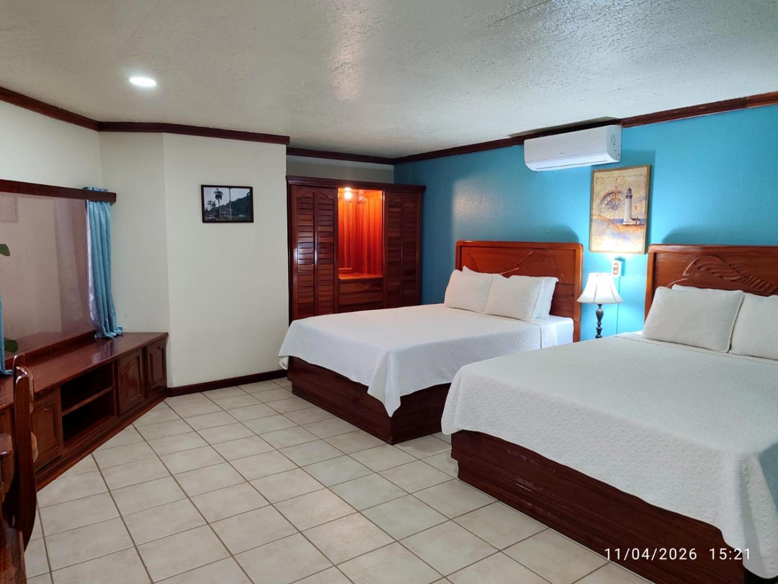 Double Room with Two Queen Beds
