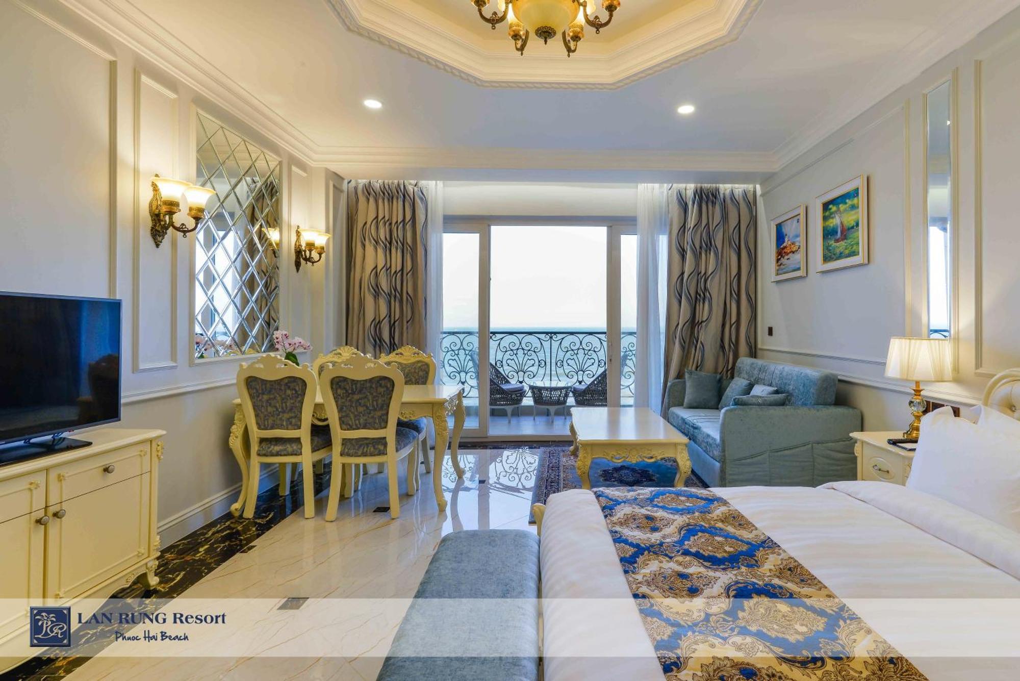 Premium Deluxe Double Room with Sea View