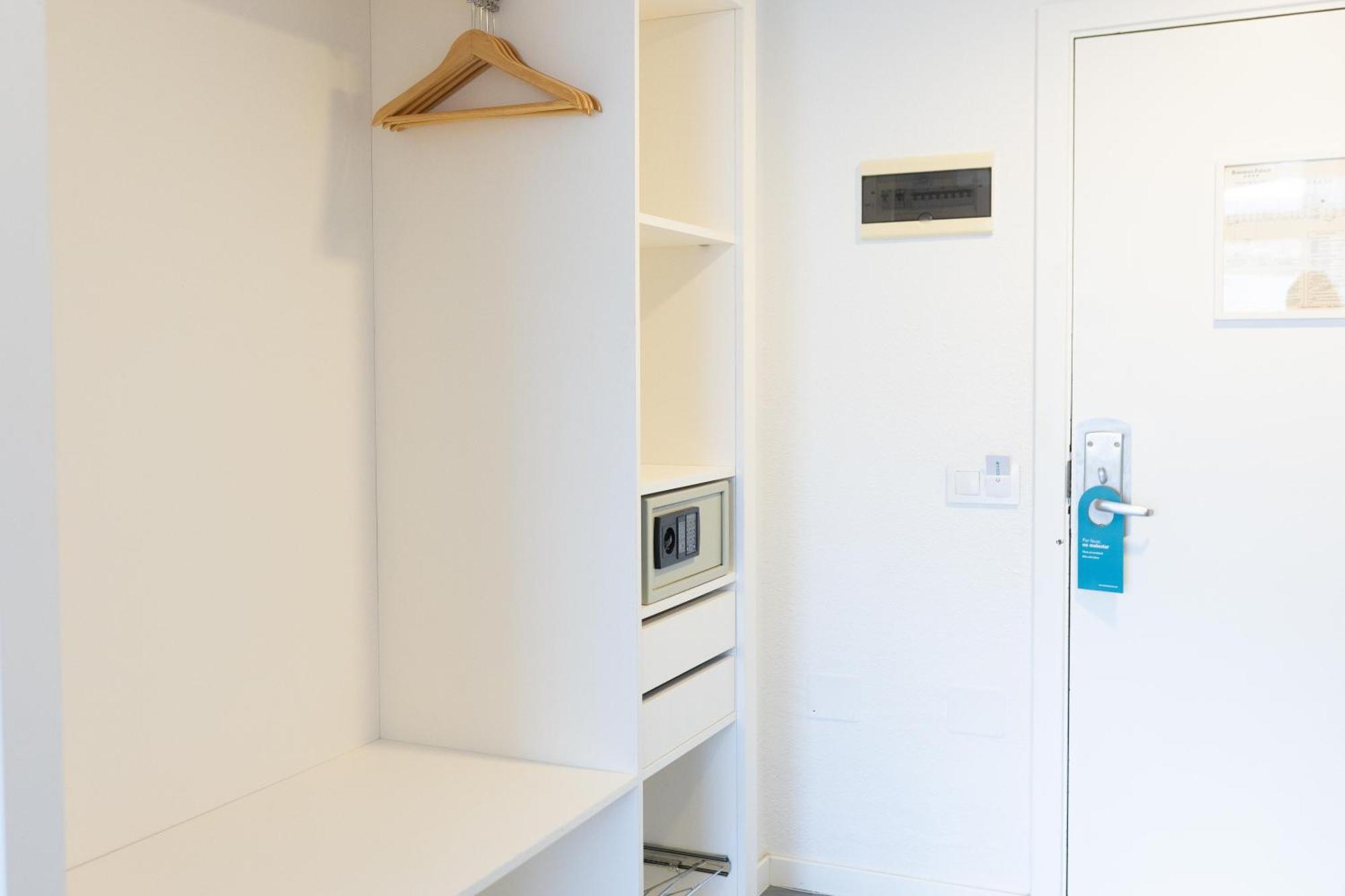 Double Room Mountain View