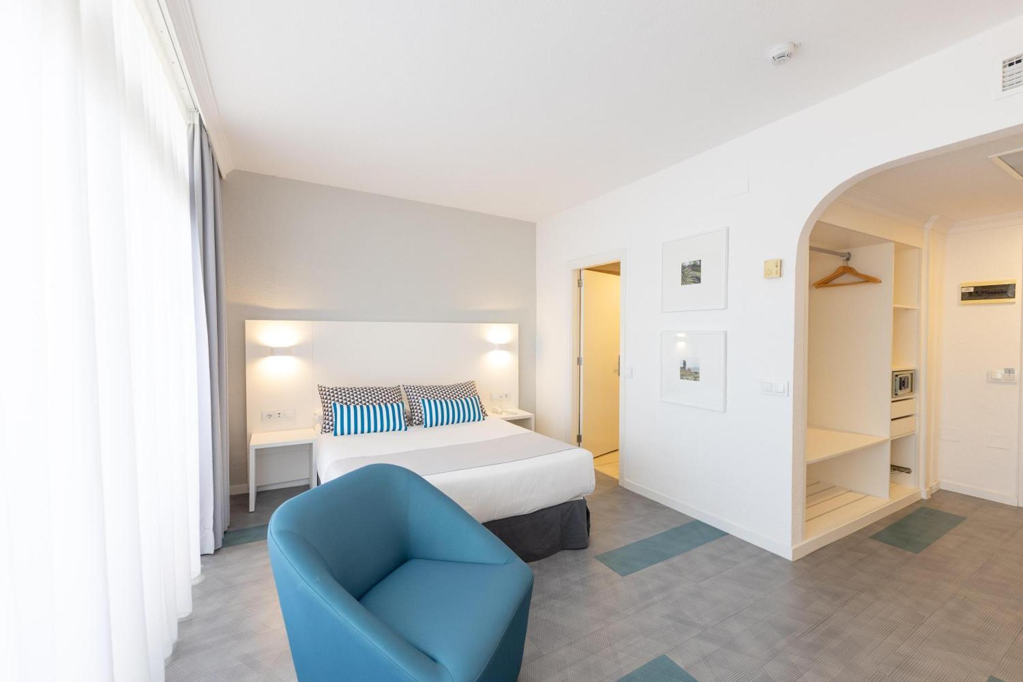 Double Room Mountain View