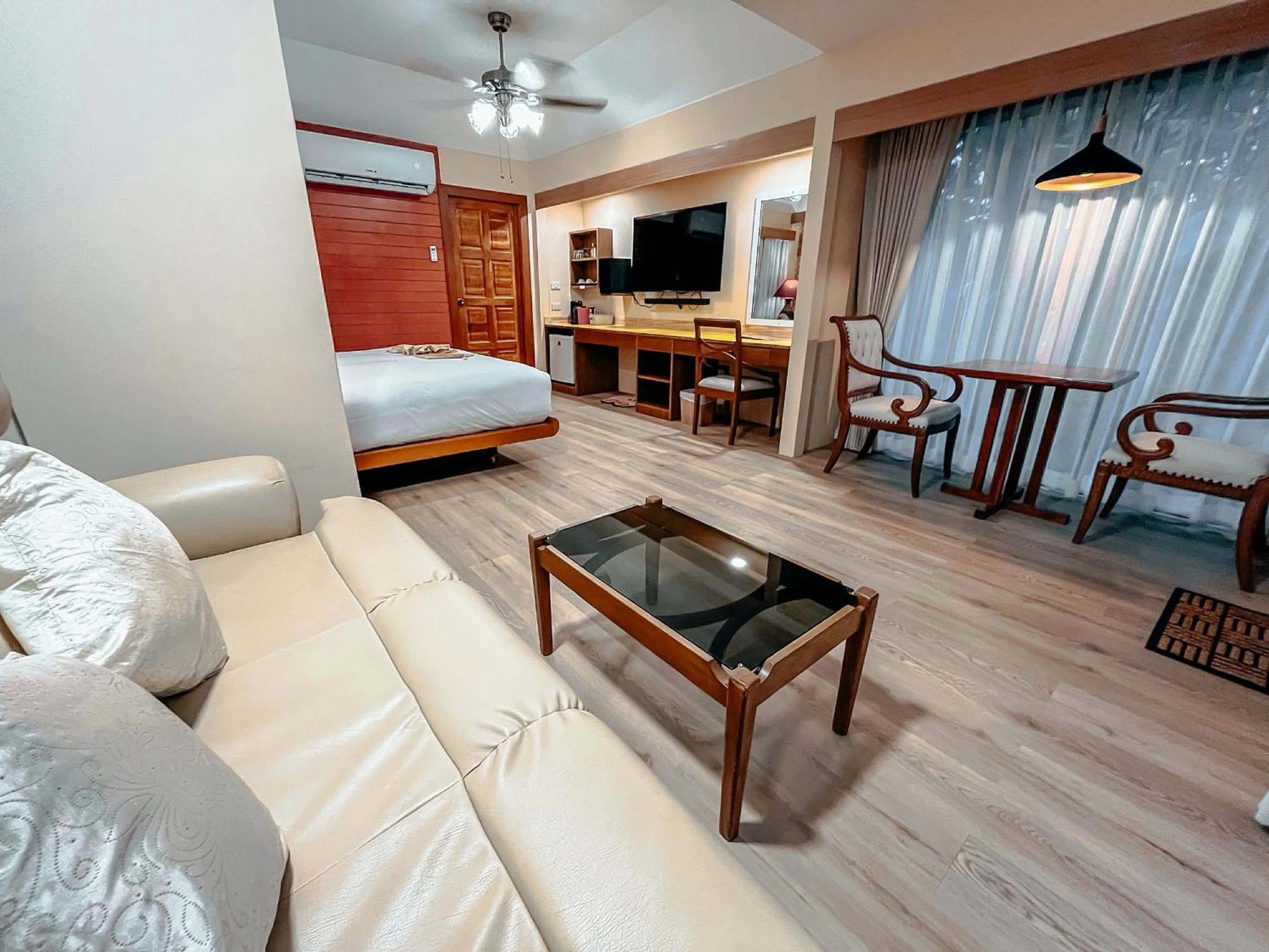 Garden Pool Villa