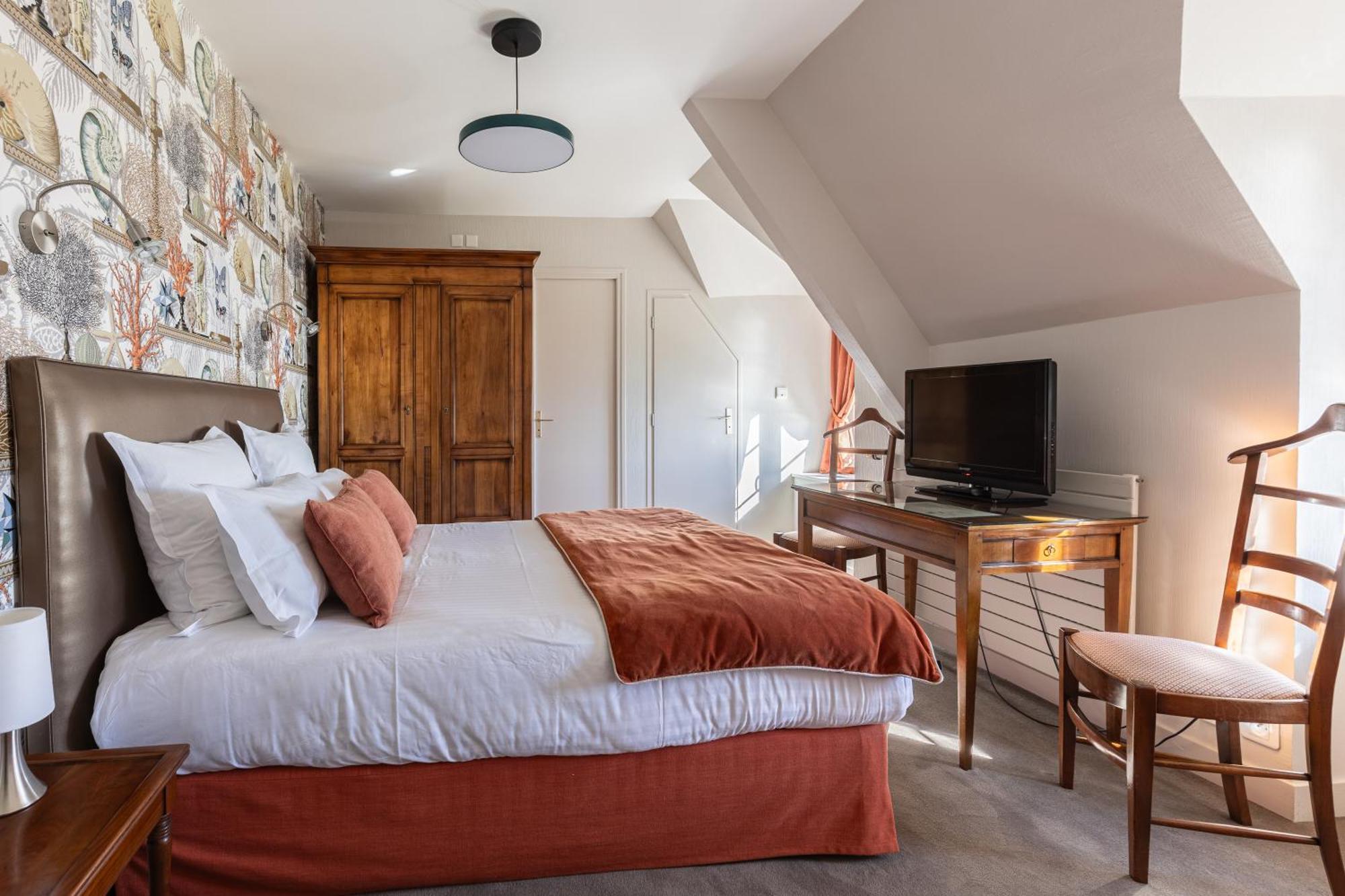 Triple Room with Sea View