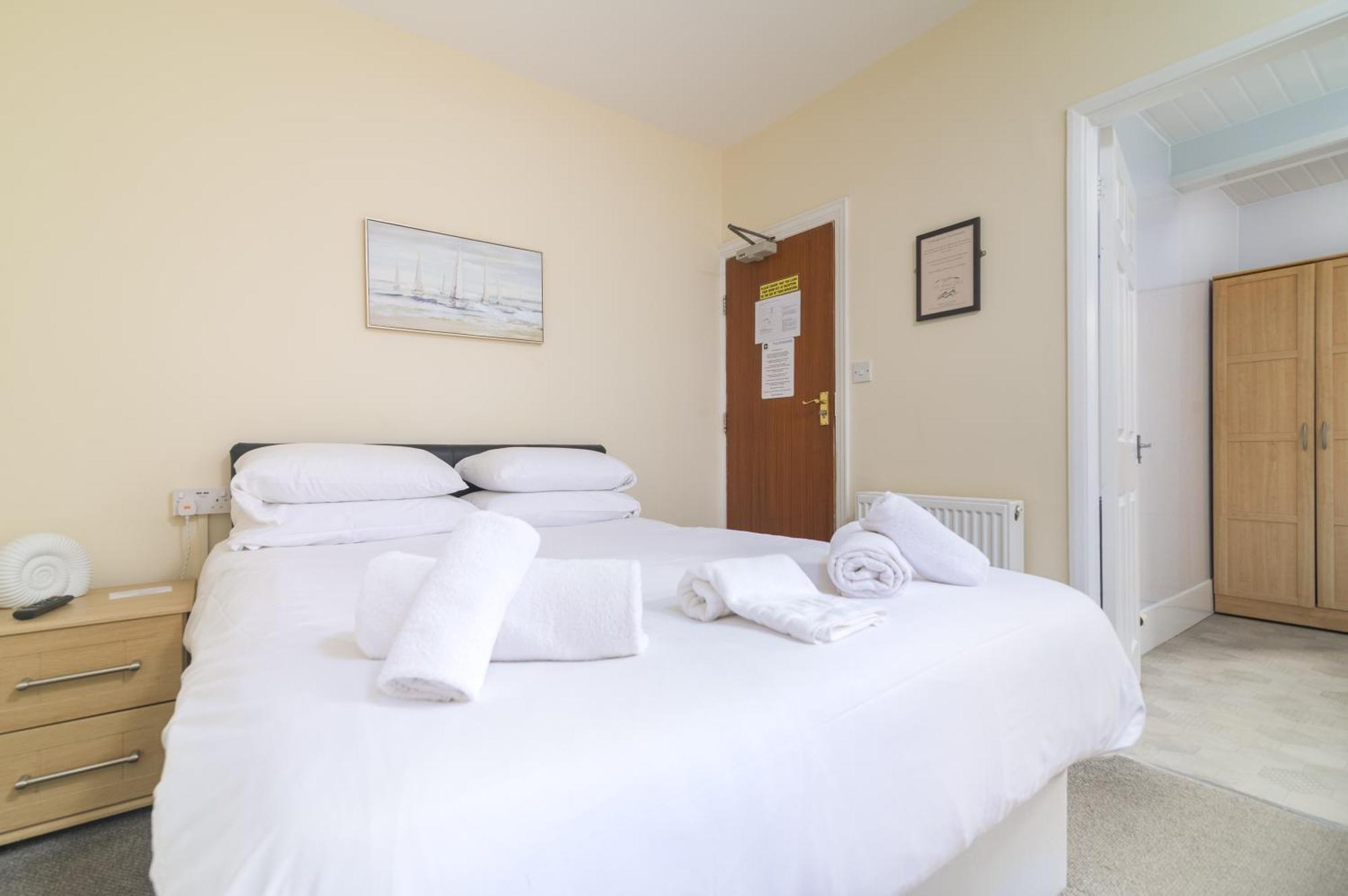Habitación Doble Pequeña