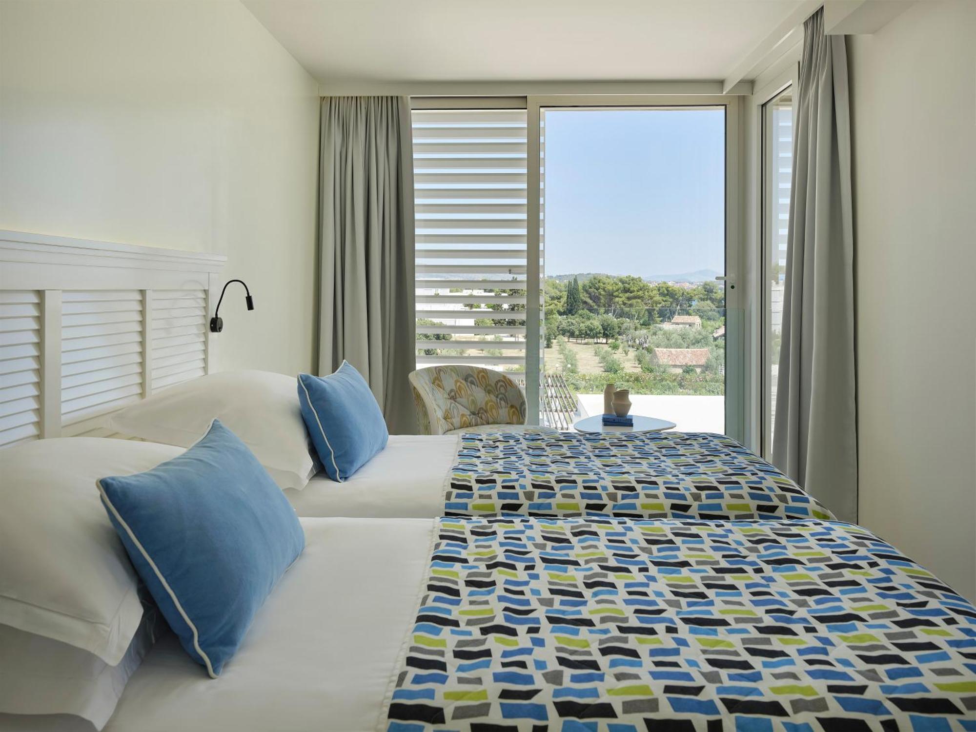 Habitación Doble con balcón y vistas al patio - 1 o 2 camas