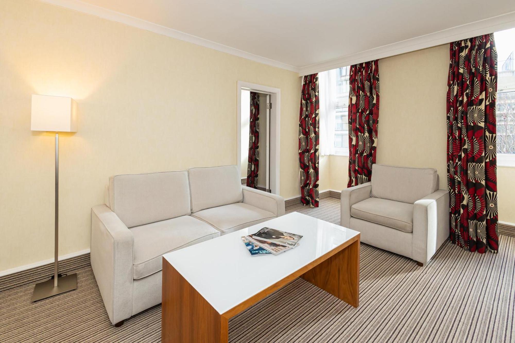 Junior Double Suite,1765804558:JPEG