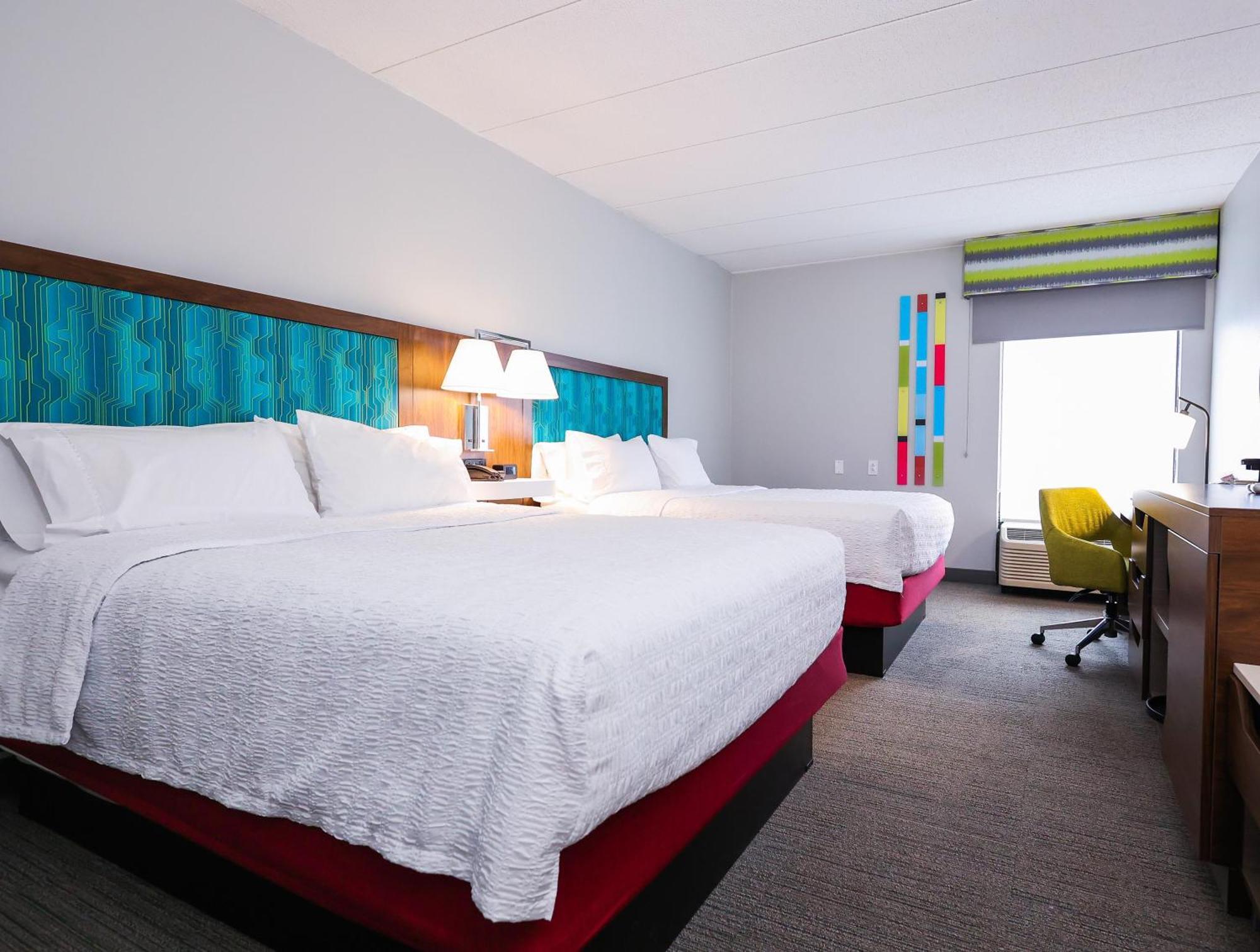 Room with Two Queen Beds - Non-Smoking