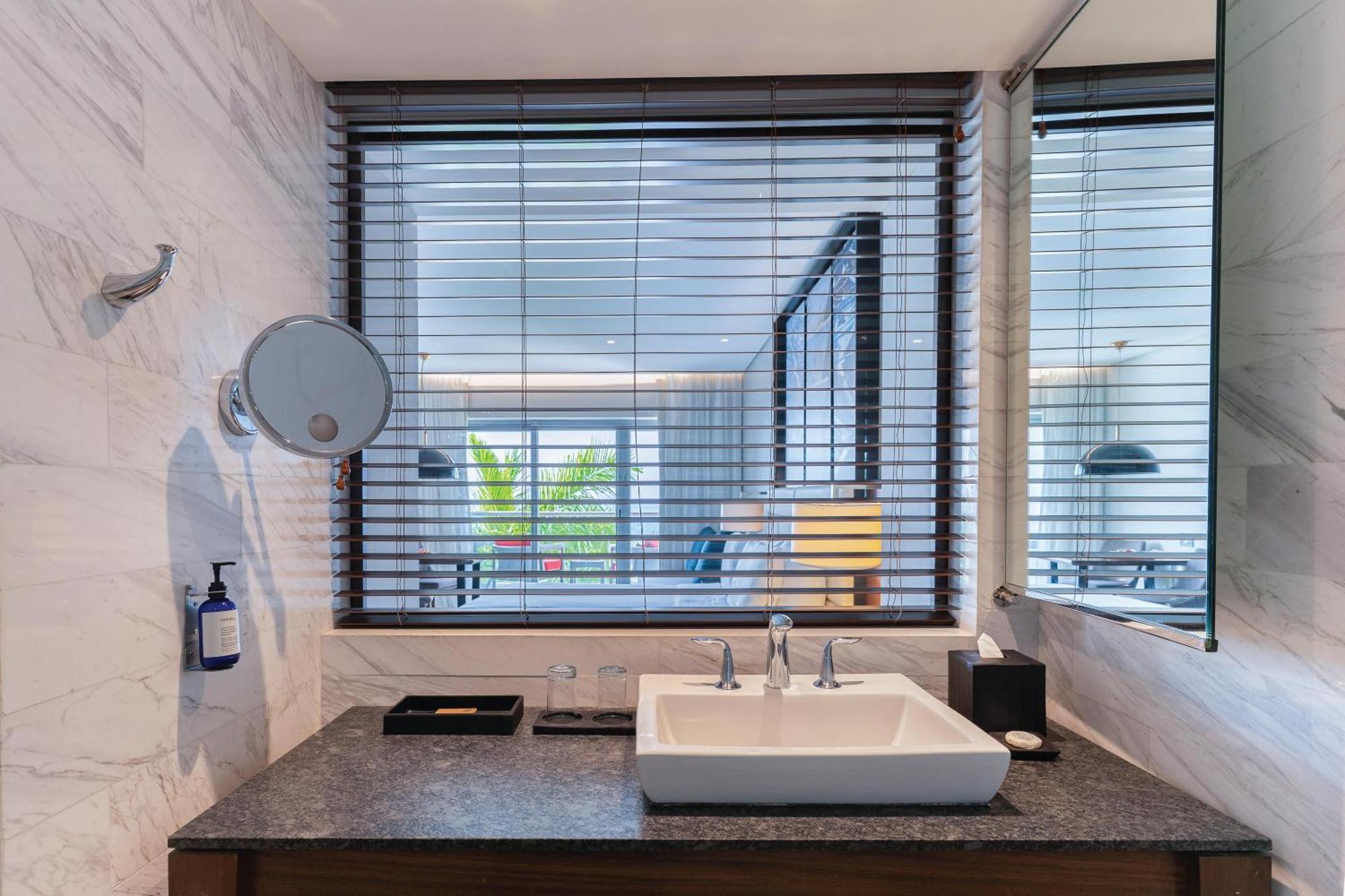 King Room Standard Oceanfront View Adults Only