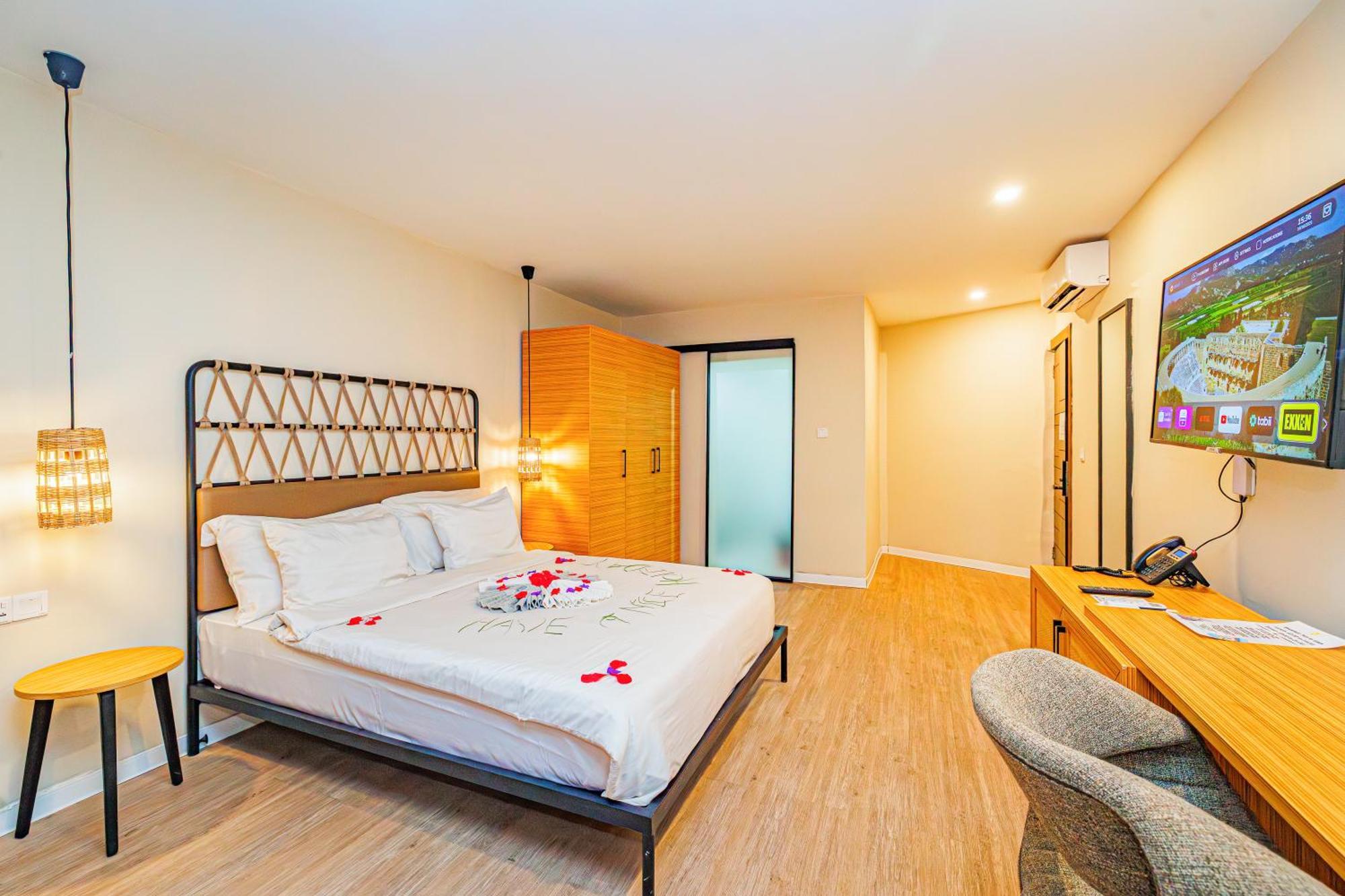 Premium Kamer met Uitzicht op het Zwembad