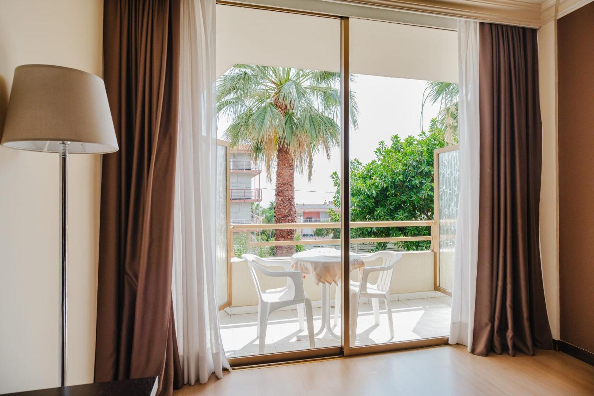 Habitación Doble Superior con vistas al jardín - 1 o 2 camas