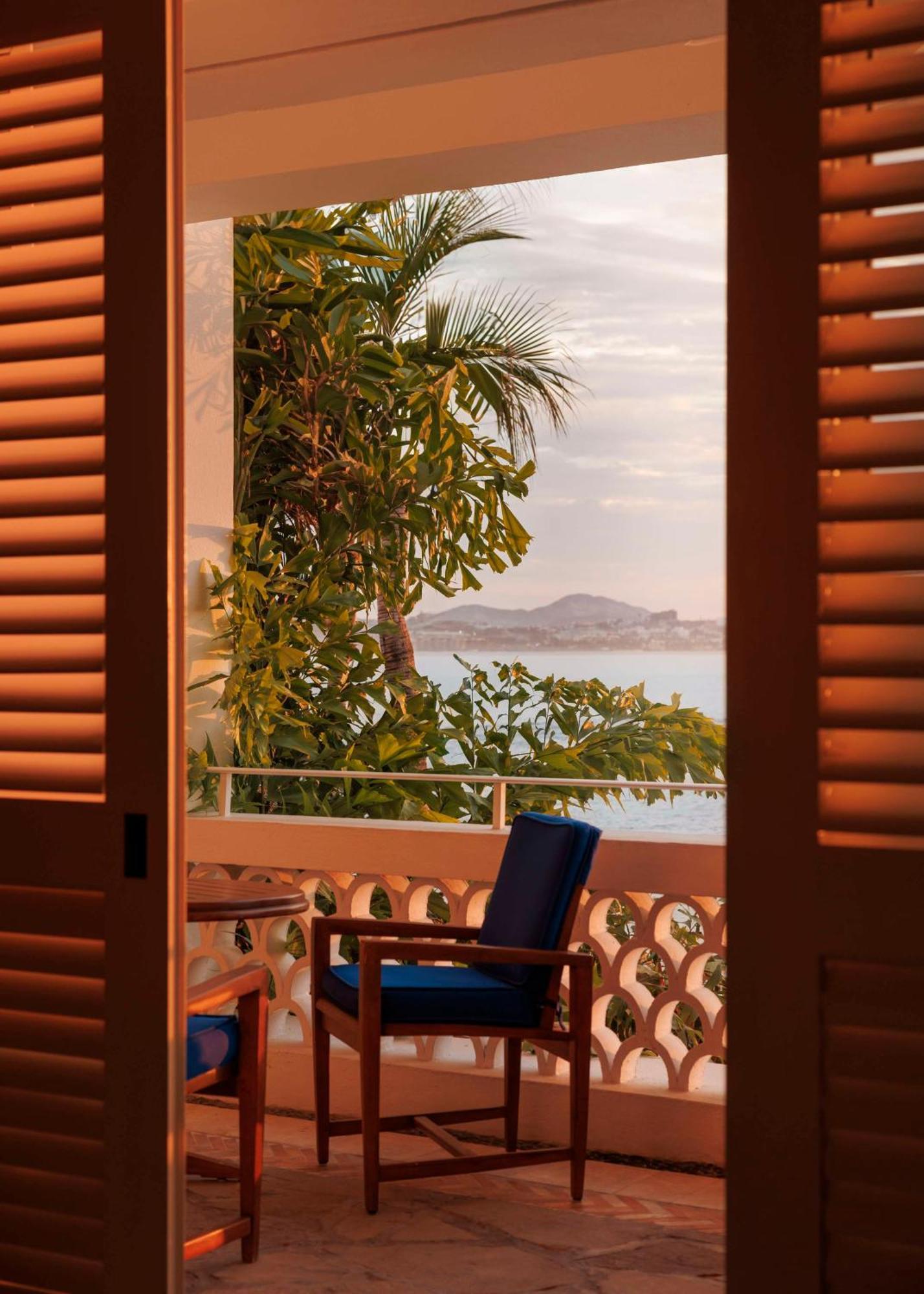 Palmilla Room Queen Beds Ocean Front,1769535512:JPEG