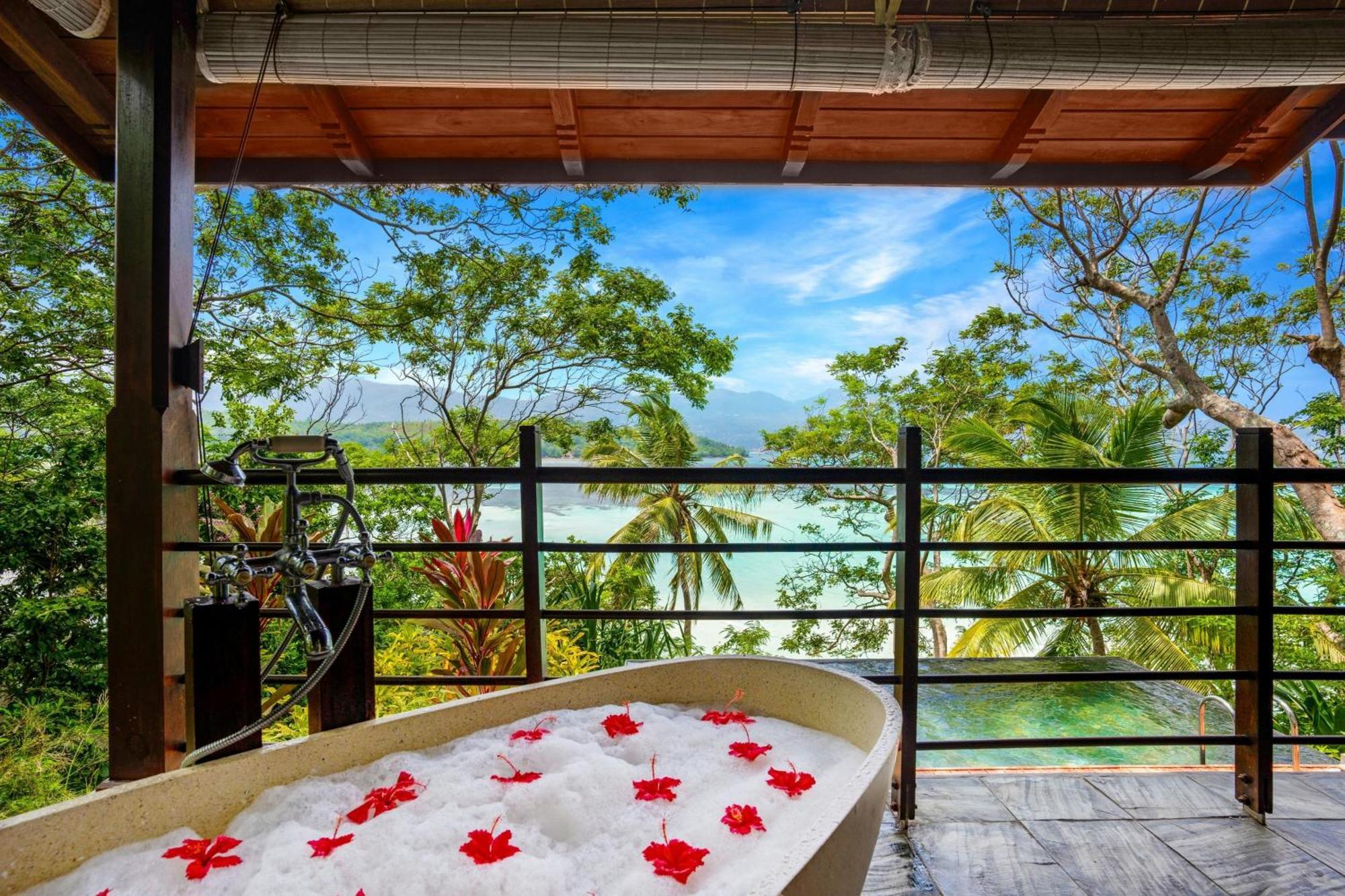 One-Bedroom Superior Pool Villa with King Bed and Ocean View