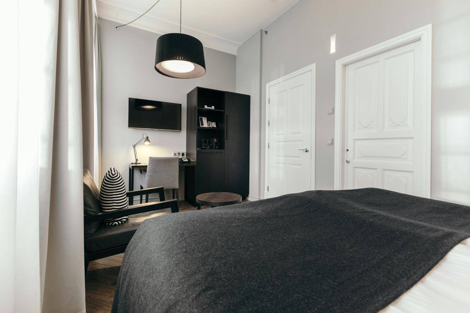 Superior Double Room,1769855831:JPEG
