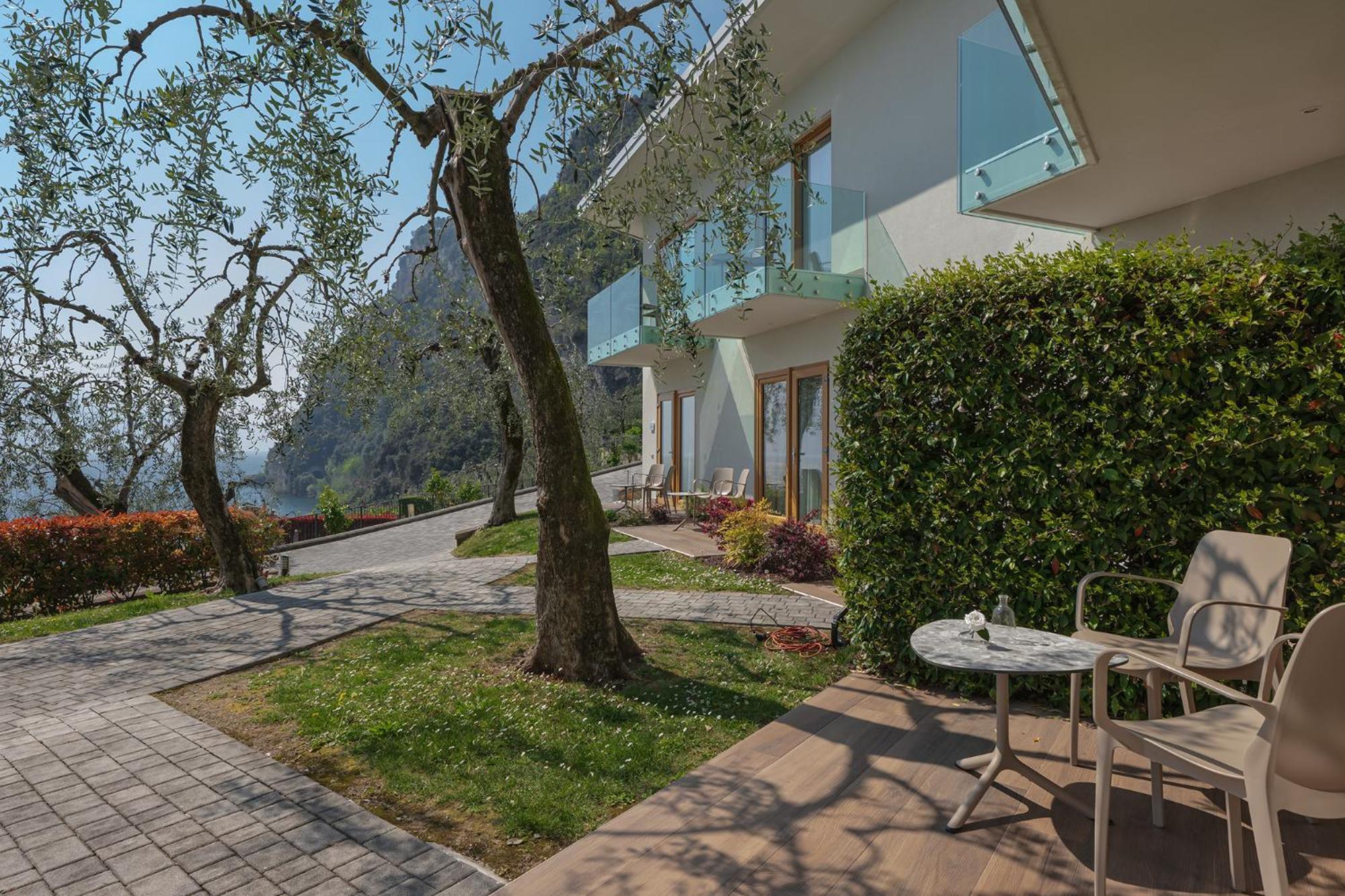 Standard Double or Twin Room Garden