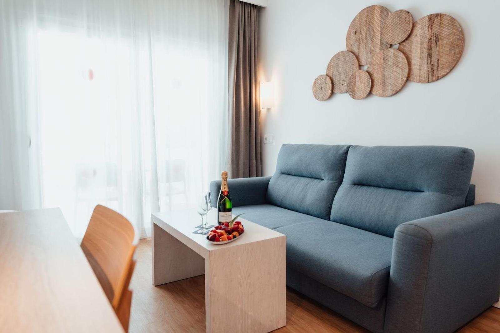 One-Bedroom Standard Apartment