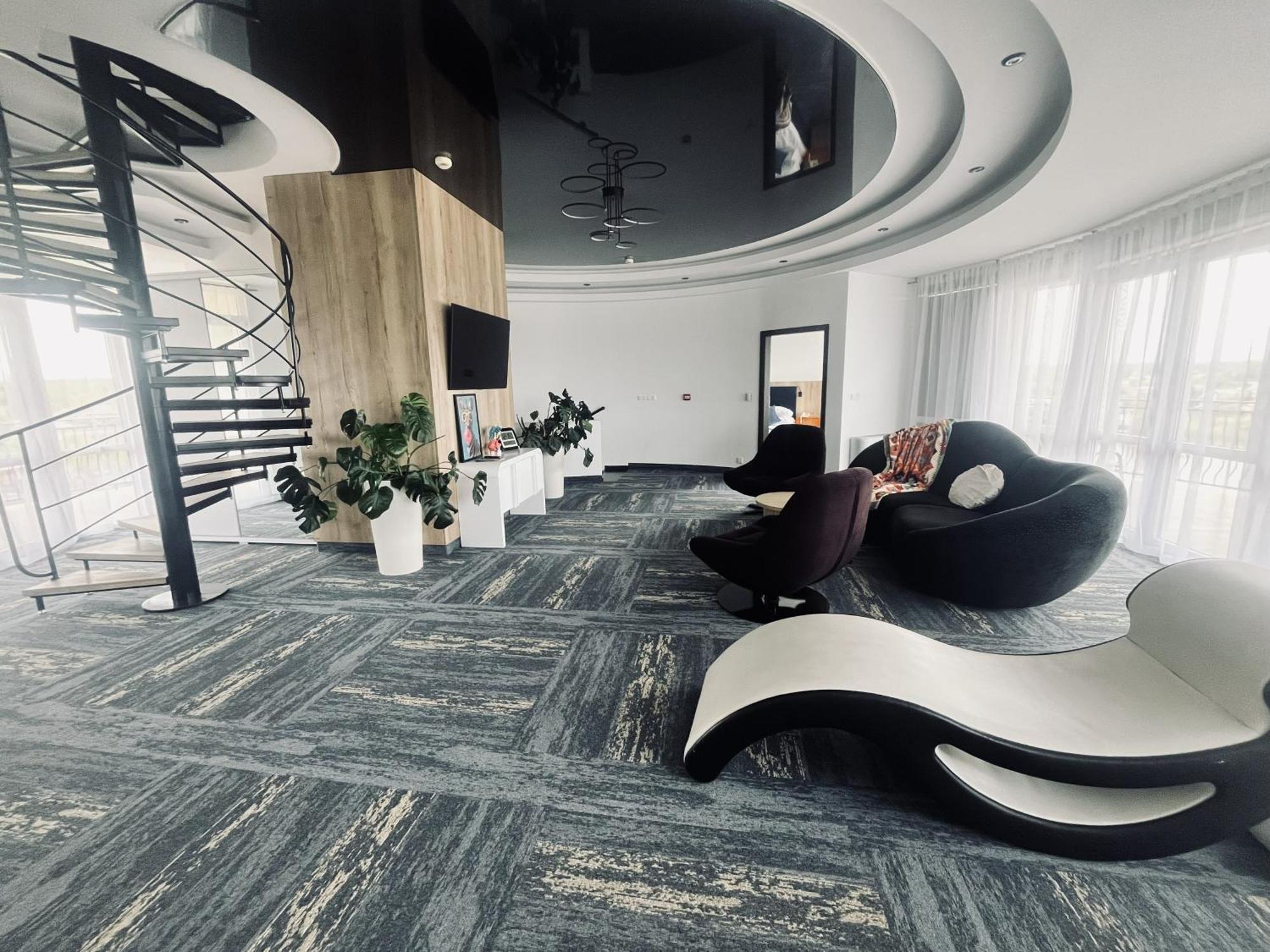 Presidential Suite
