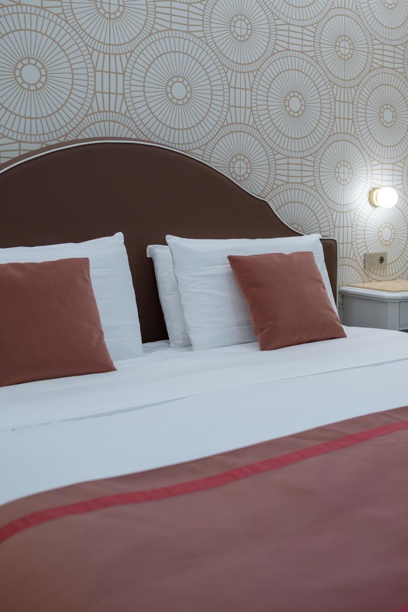 Comfort Room,1770860977:JPEG