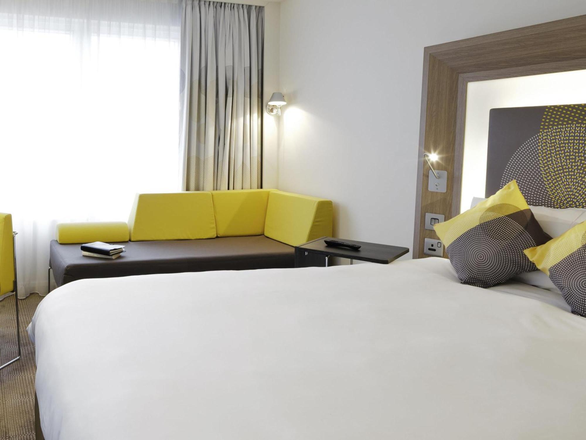 Superior Room 1 Queen Bed 1 Sofa Bed,1770917278:JPEG