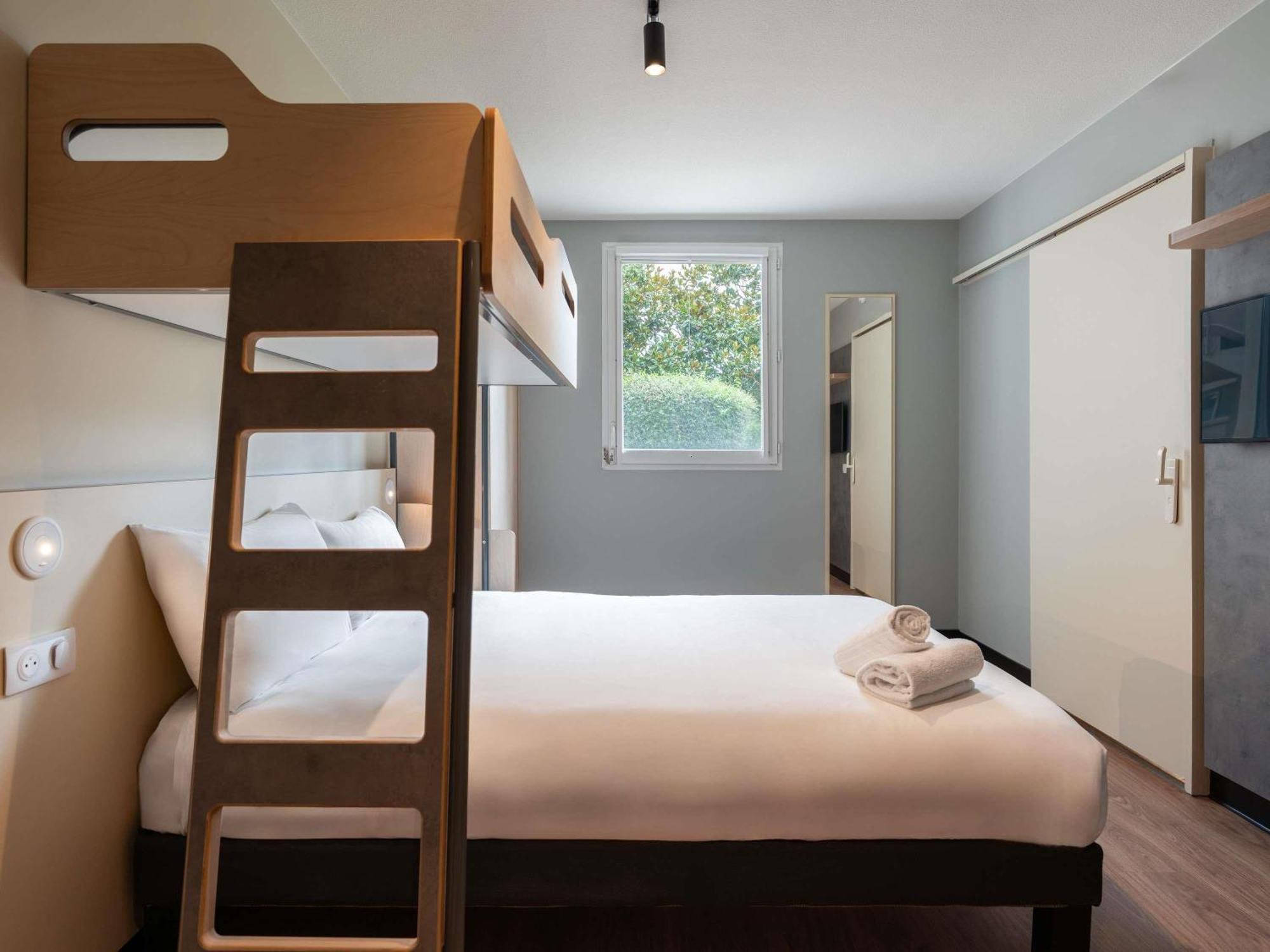 Accessible Room,1771639768:JPEG