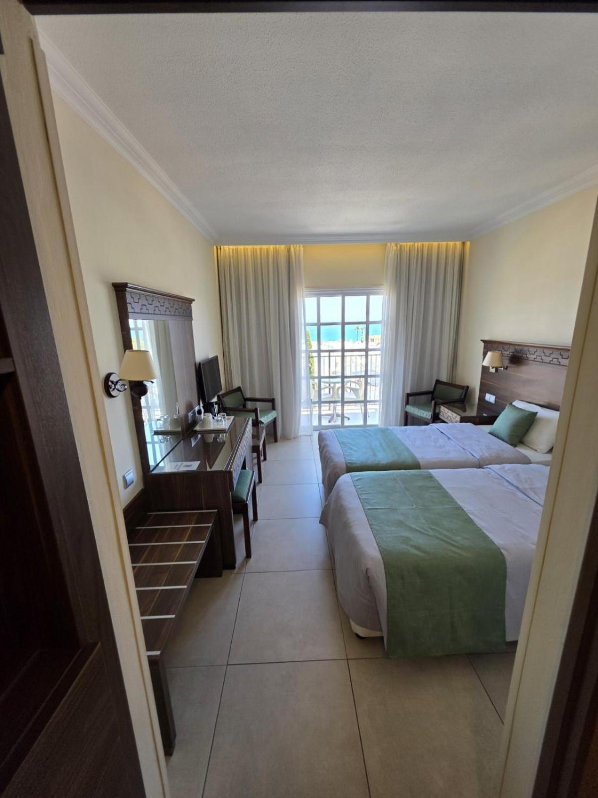 Twin Room Sea View