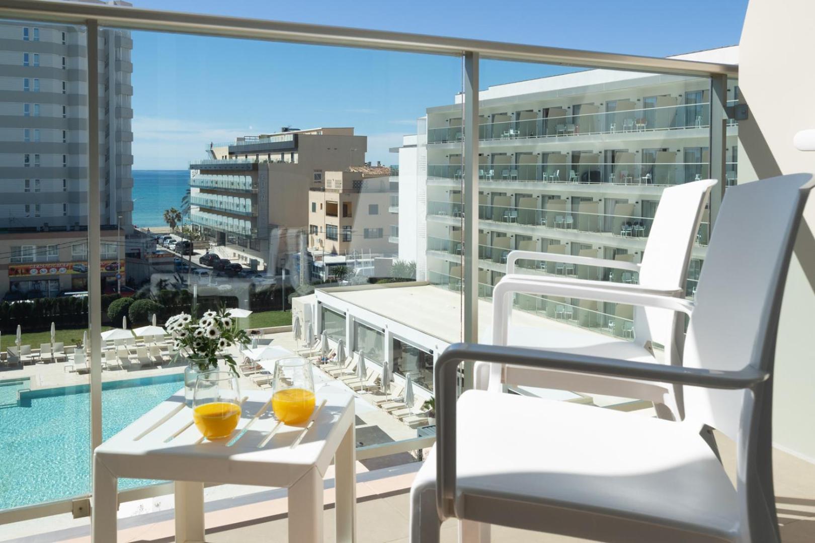Premium Twin Room Balcony