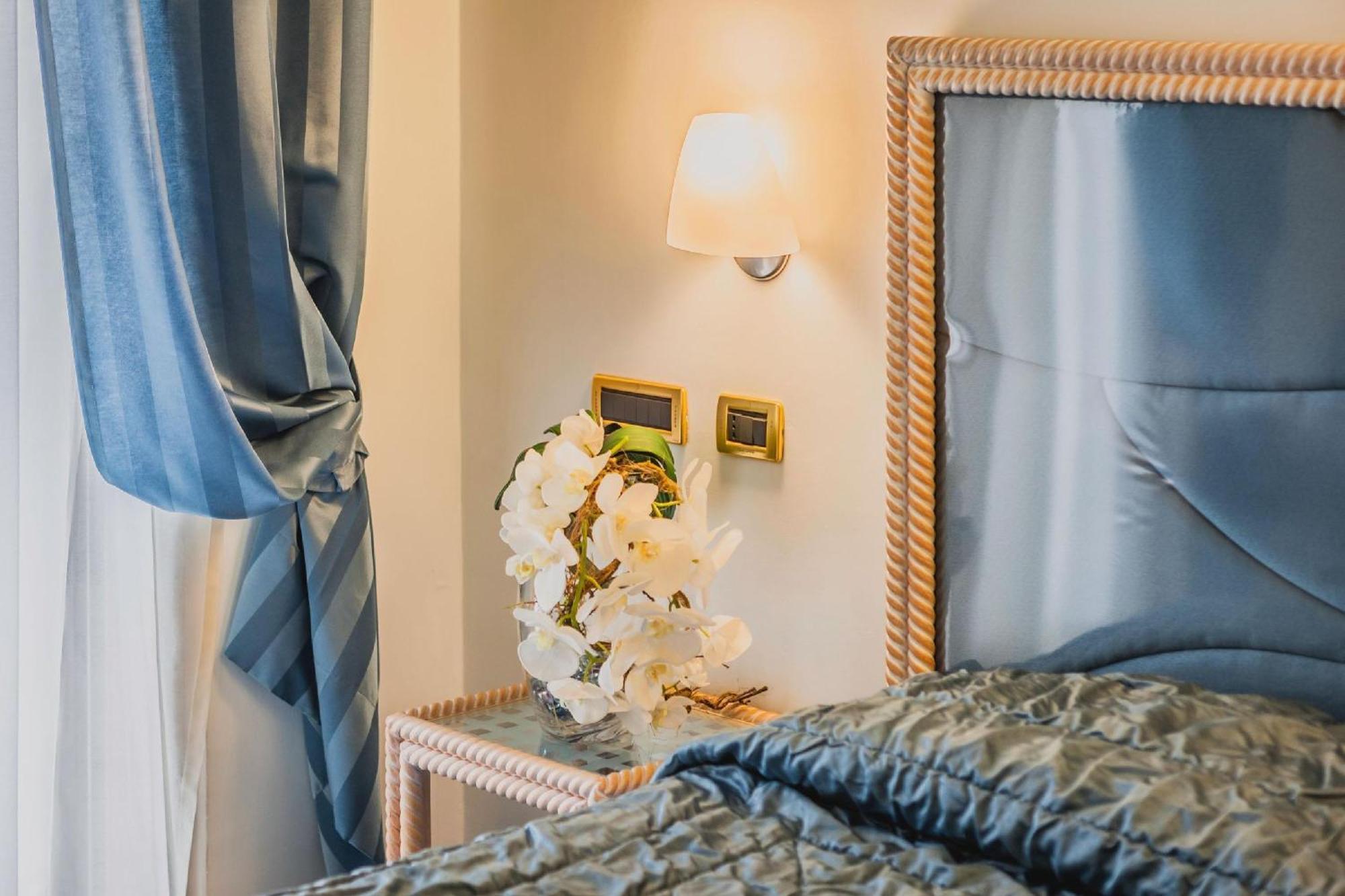 Superior Double Room Harbour View