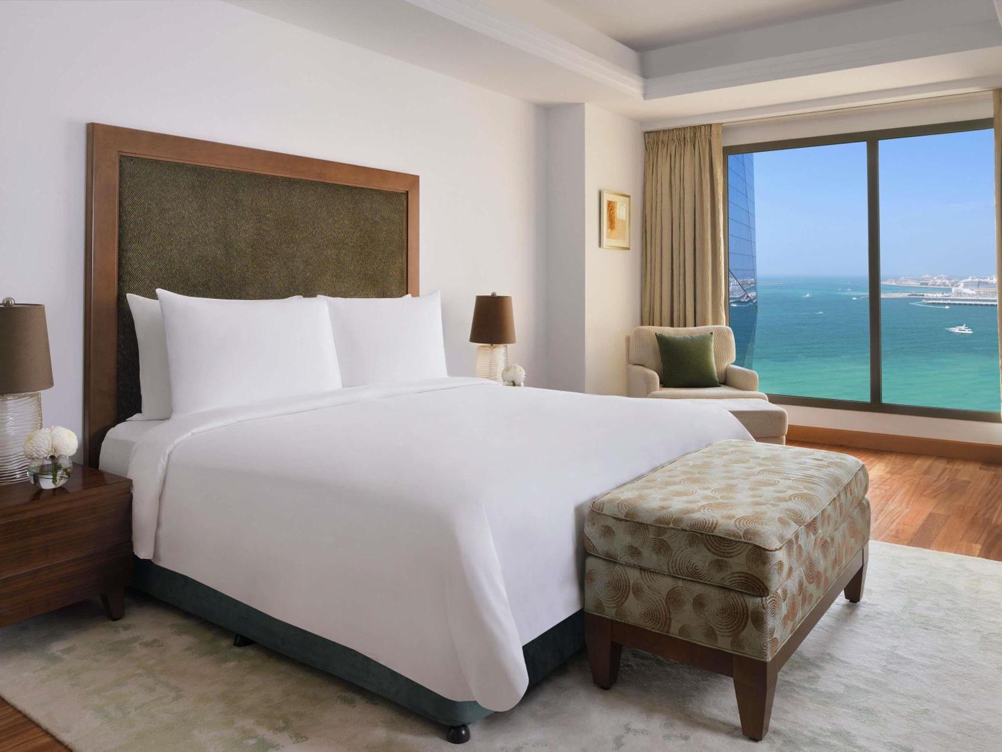 Royal Suite Partial Sea View Balcony Lounge Access Refreshments & Evening drinks Canapés