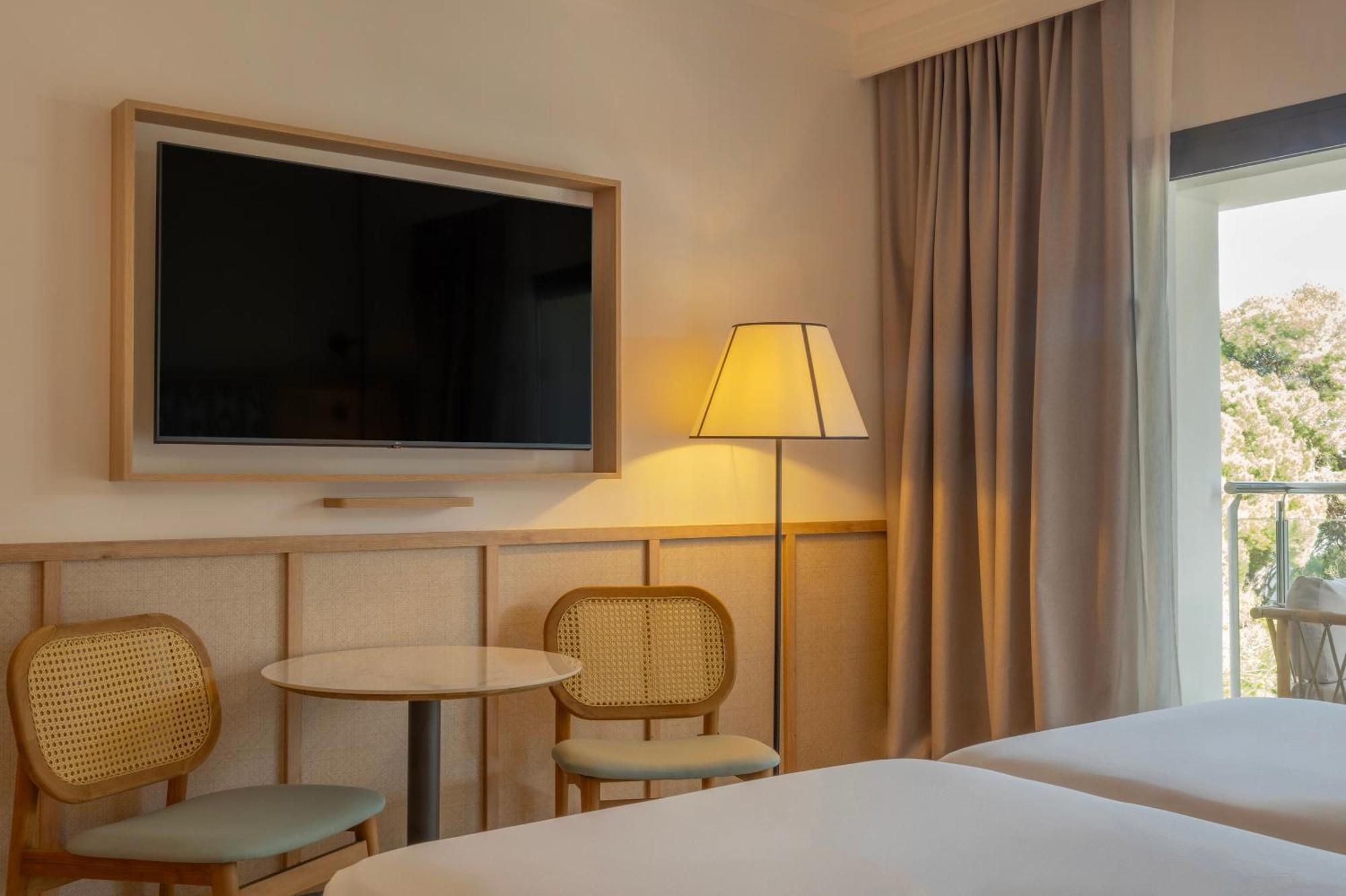 Double Deluxe 2 Twin Beds
