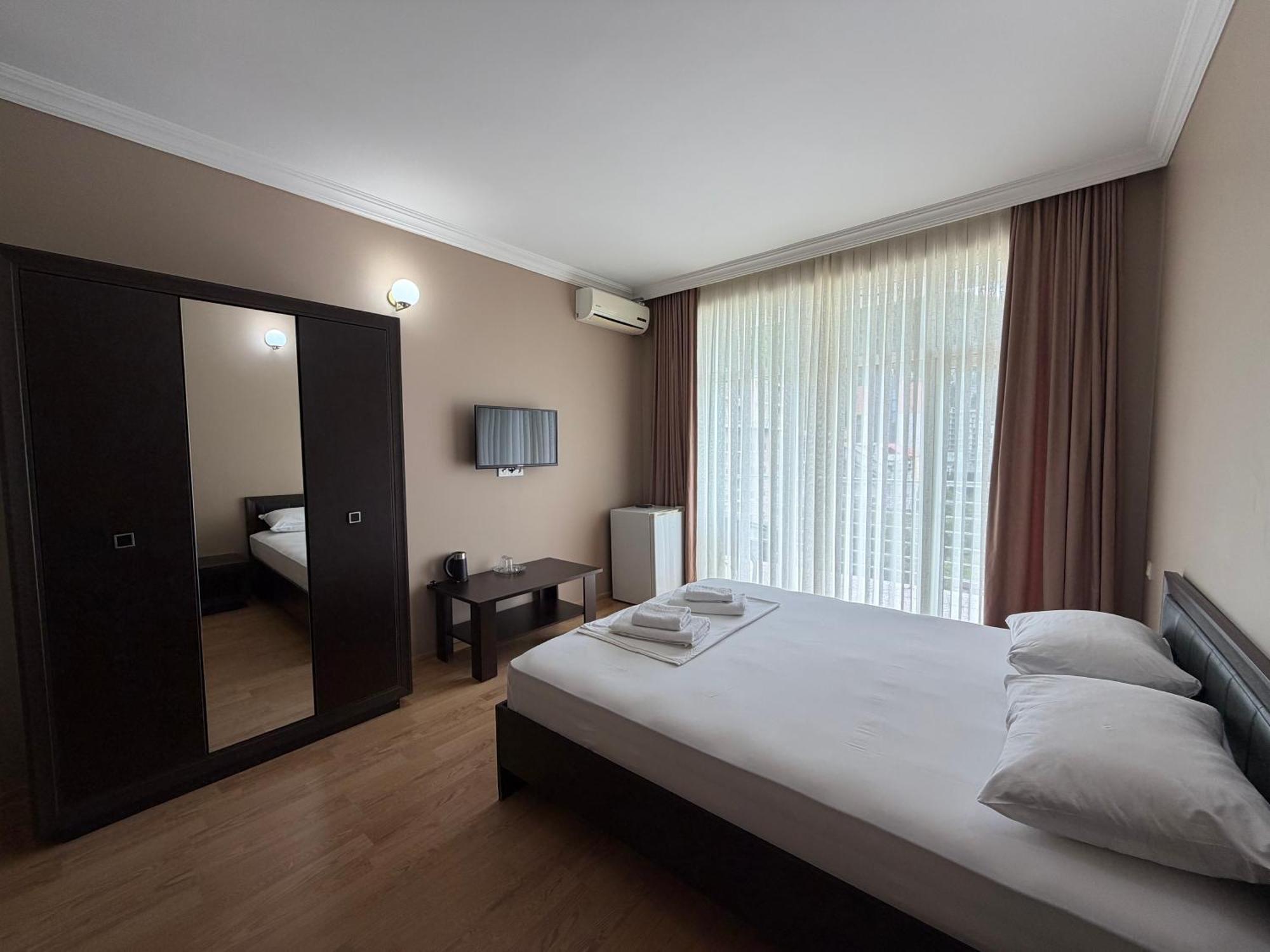 Double or Twin Room Extra Bed