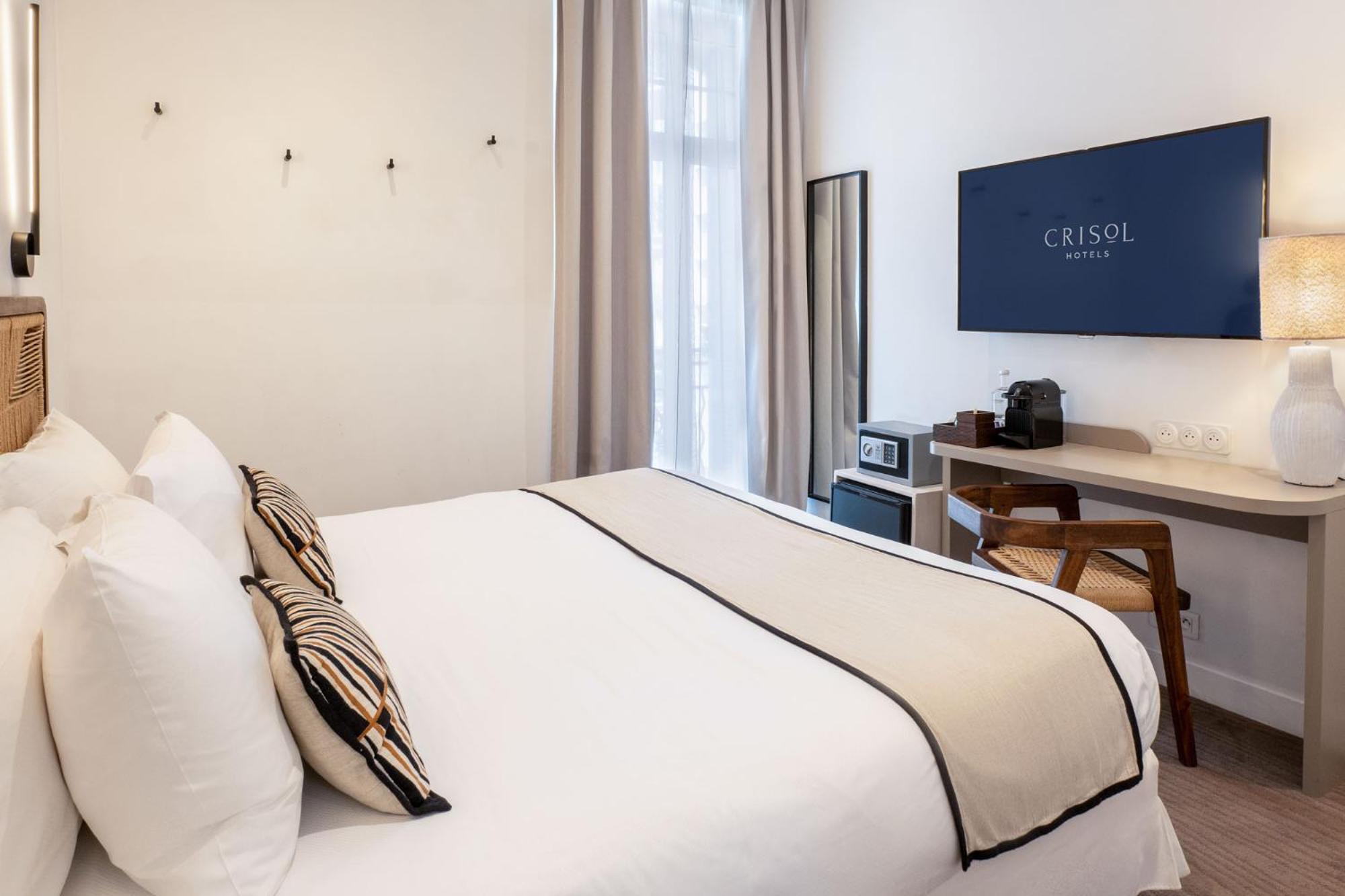 Double Room,1772048708:JPEG