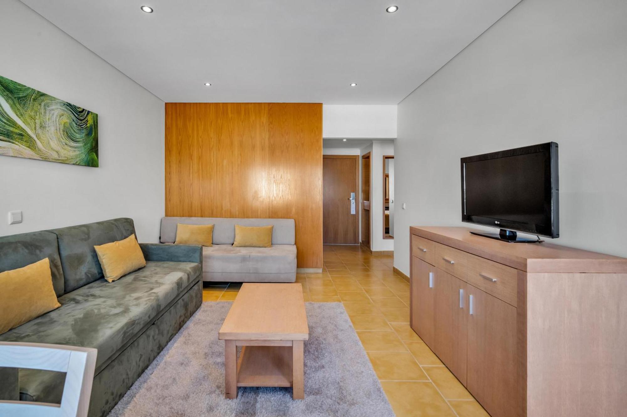 Suite con vistas a la piscina