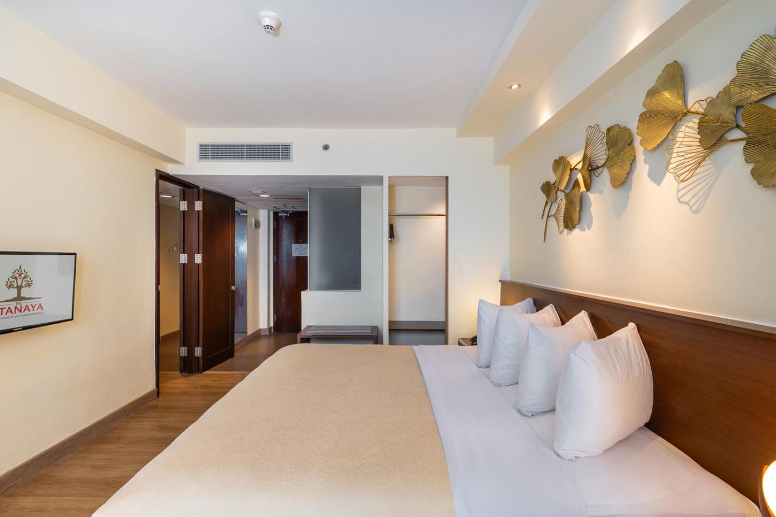 Chambre Double Deluxe et Chambre Lits Jumeaux Communicantes