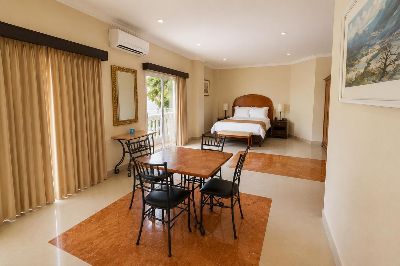 Suite One Bed