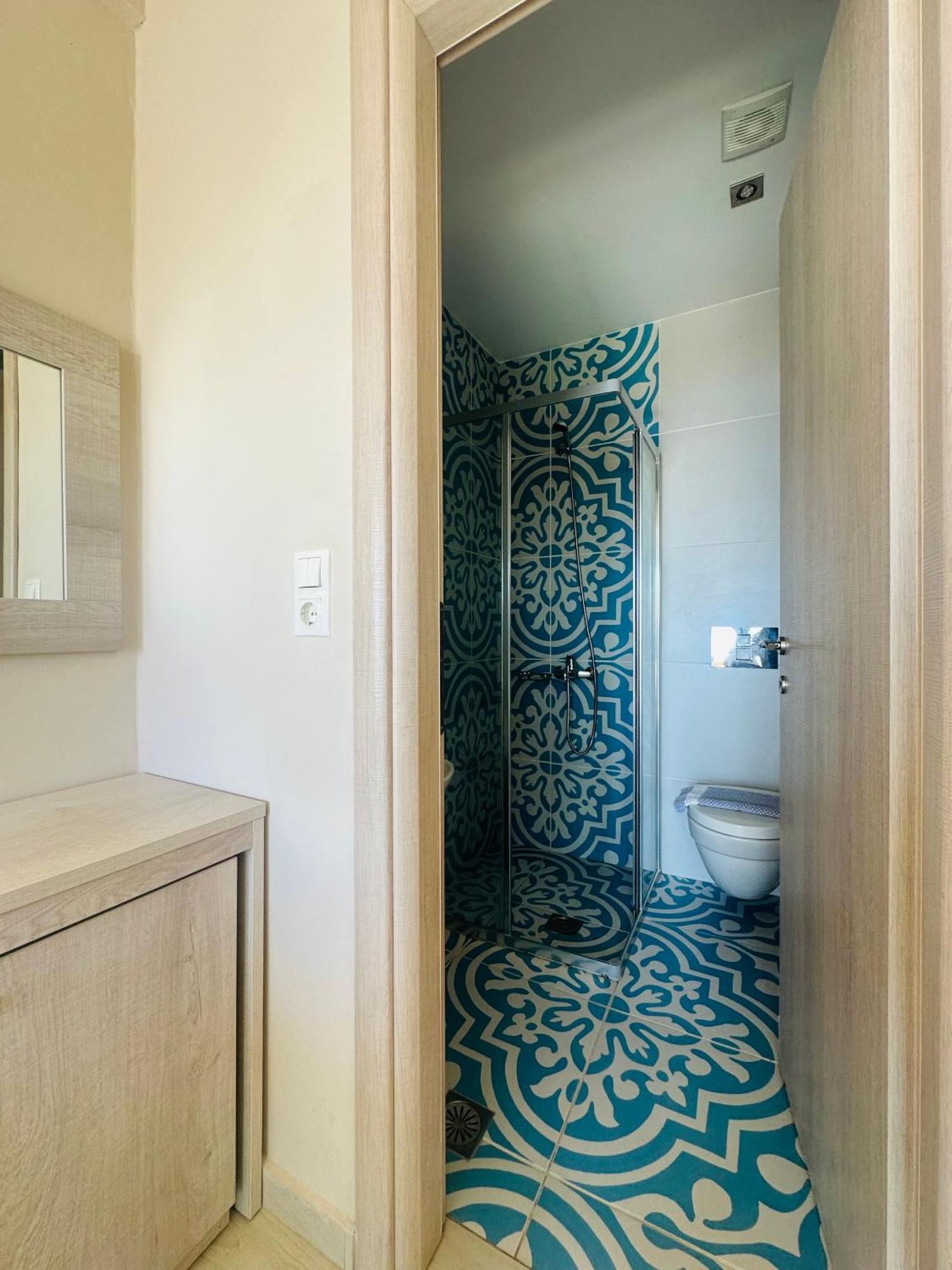 Double Room,1772283899:JPEG