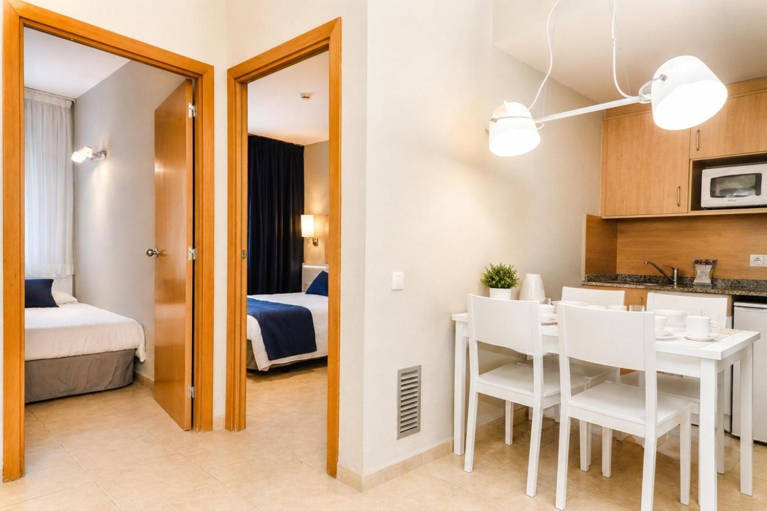 Appartement met 2 Slaapkamers en Uitzicht op Zee