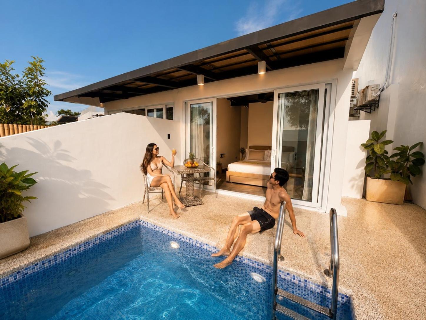 Queen Suite Private Pool