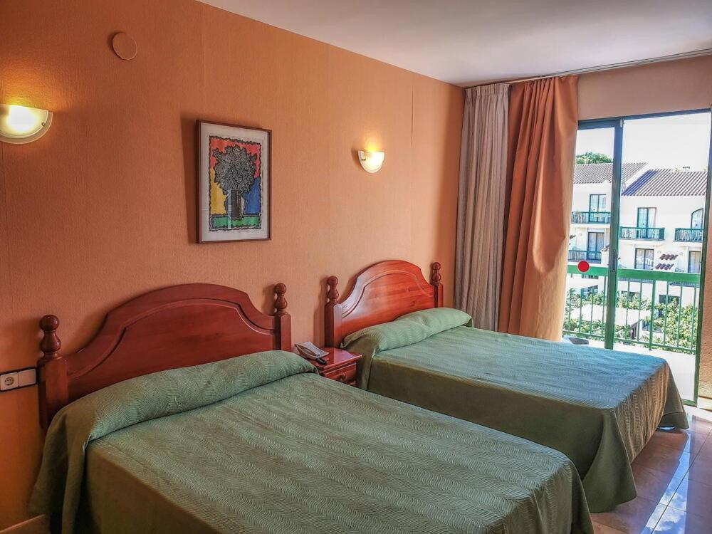 Triple Room,1772058527:JPEG