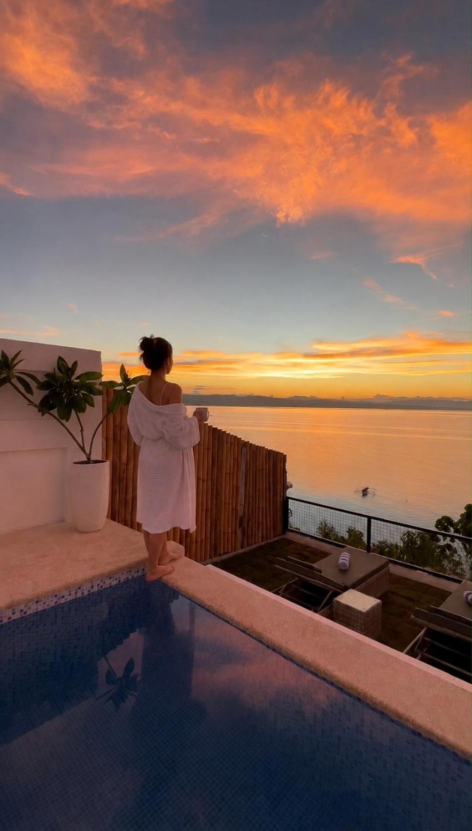 Queen Suite Private Pool