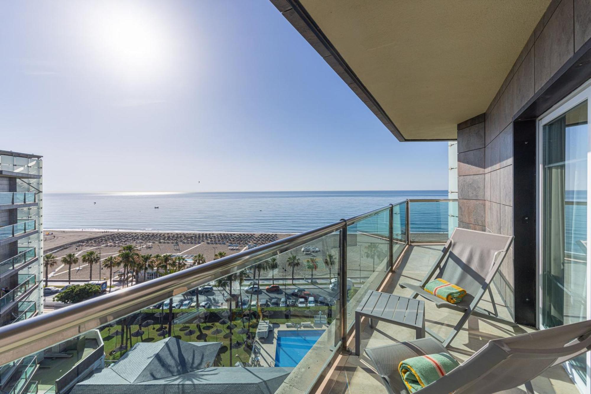 Sol Suite Frontal Sea View